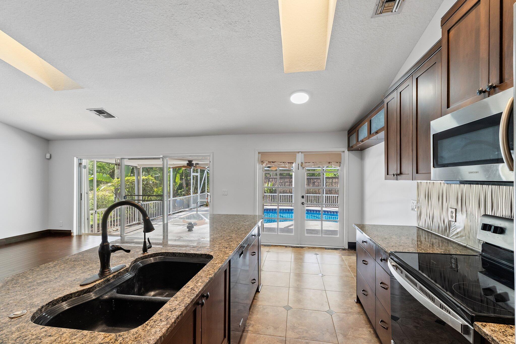 JUPITER FARMS - Residential