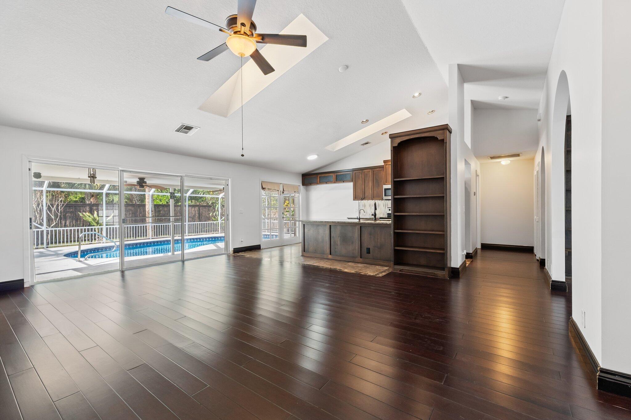 JUPITER FARMS - Residential