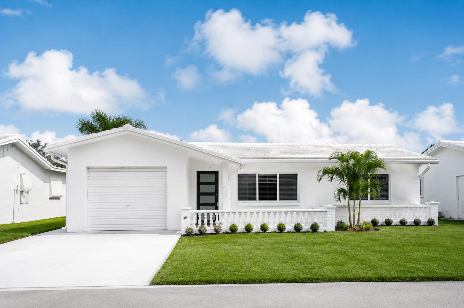 PALM BEACH LEISUREVILLE REPLAT - Residential