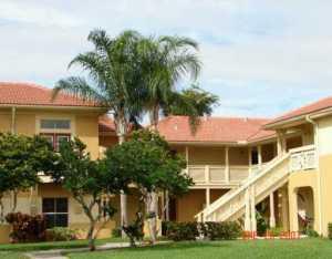 PALM LAKE CONDO - Residential Lease