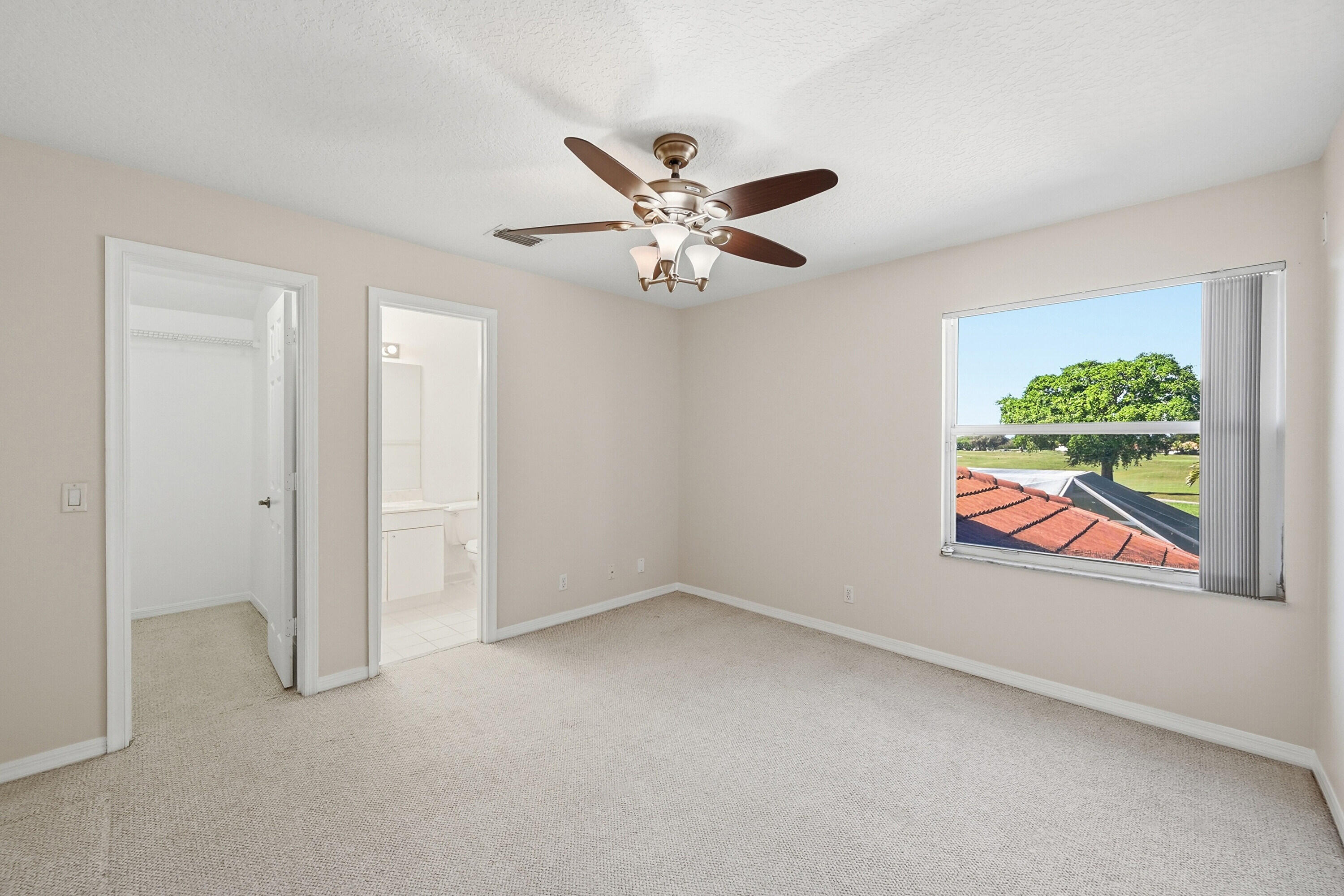 EAGLE TRACE / EAGLE LANDING - Residential