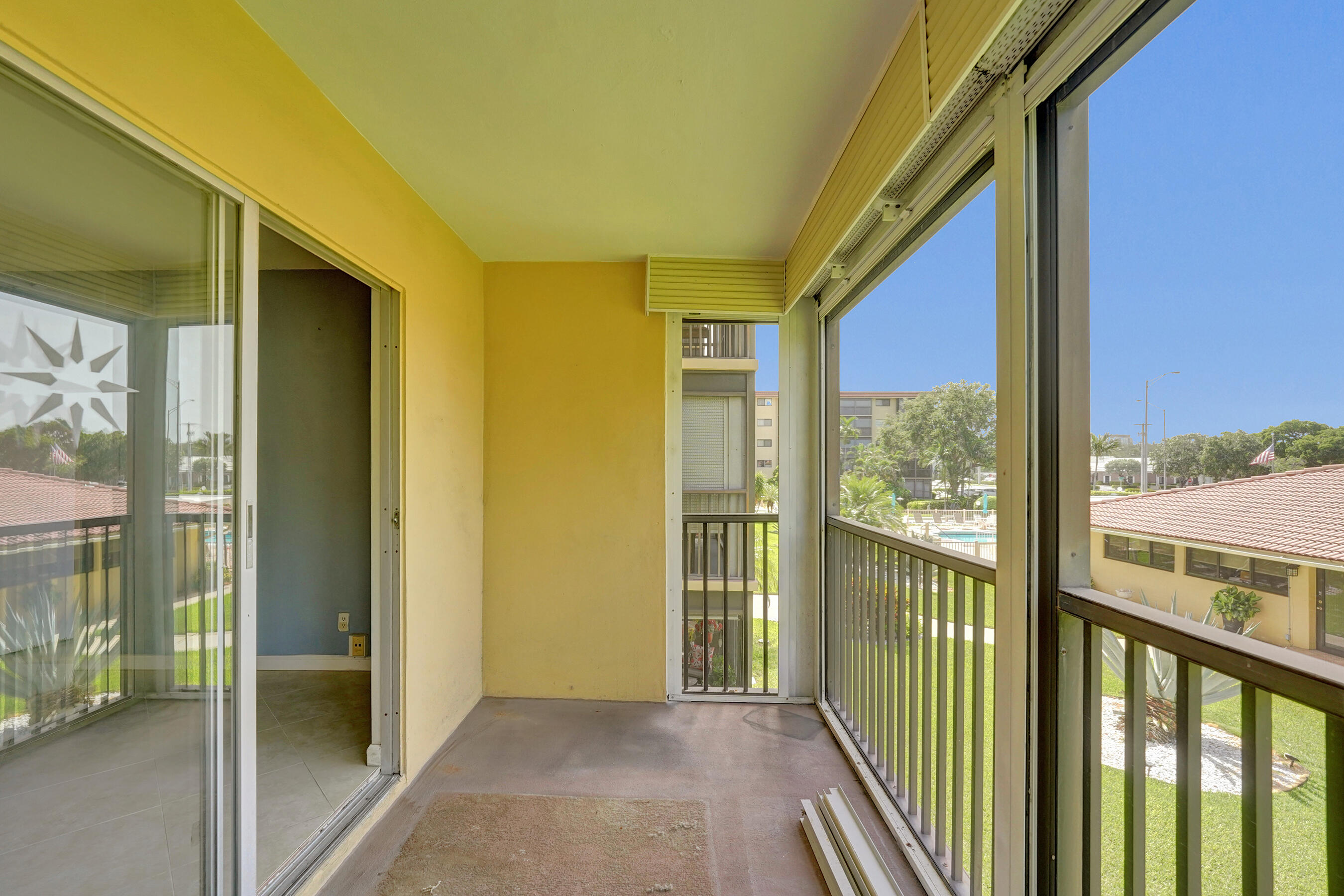 GARDEN-AIRE VILLAGE CONDO - Residential