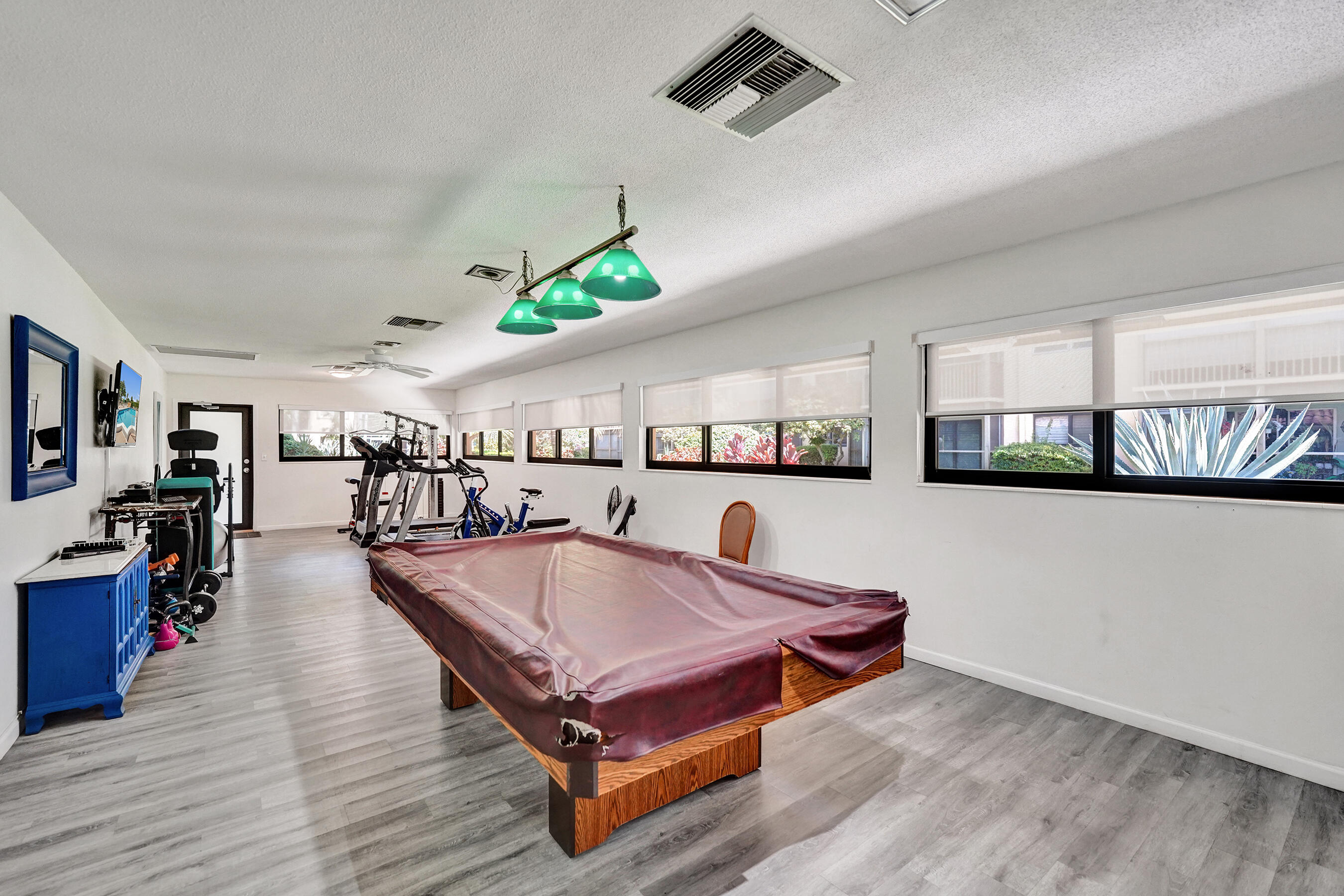 GARDEN-AIRE VILLAGE CONDO - Residential