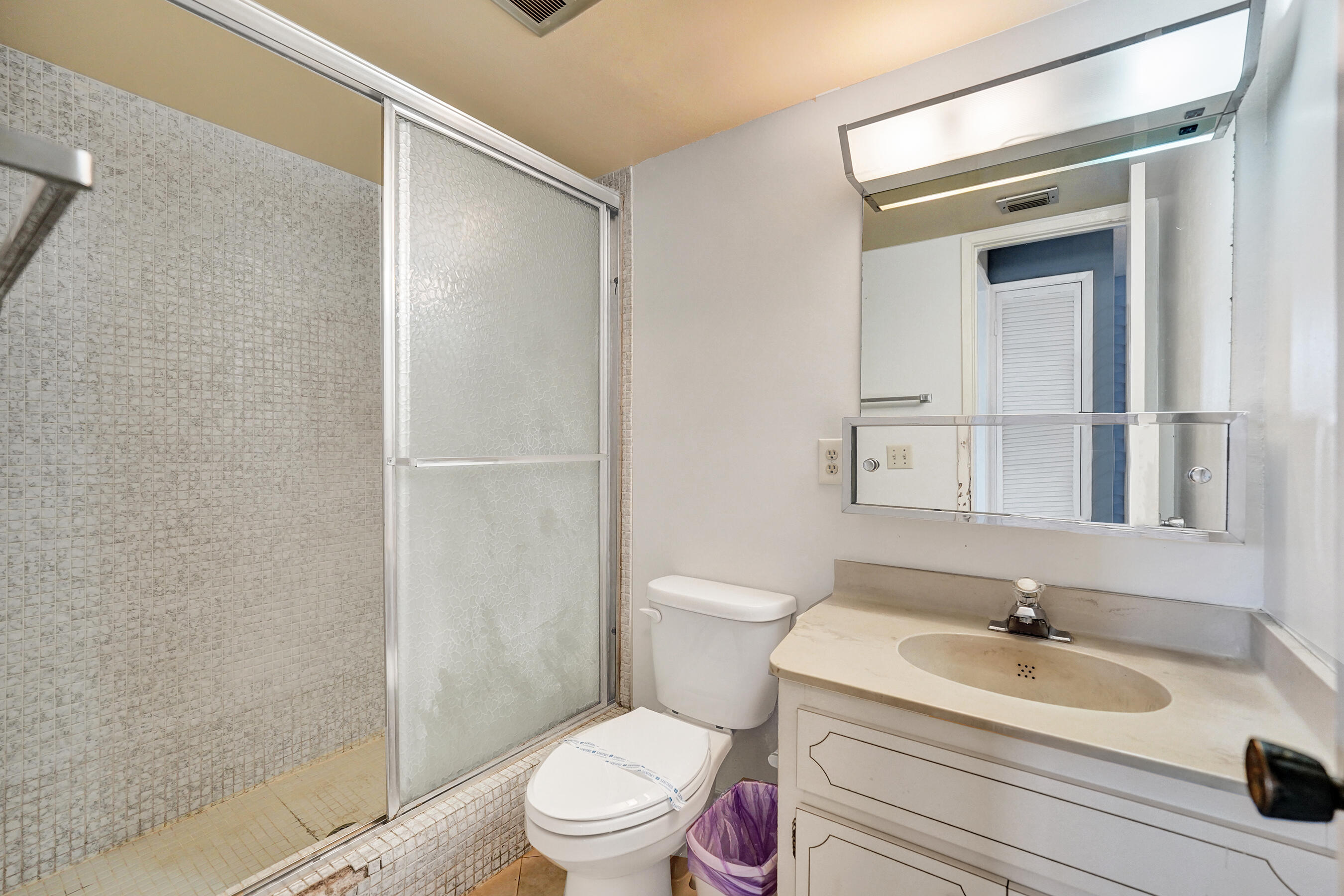 GARDEN-AIRE VILLAGE CONDO - Residential