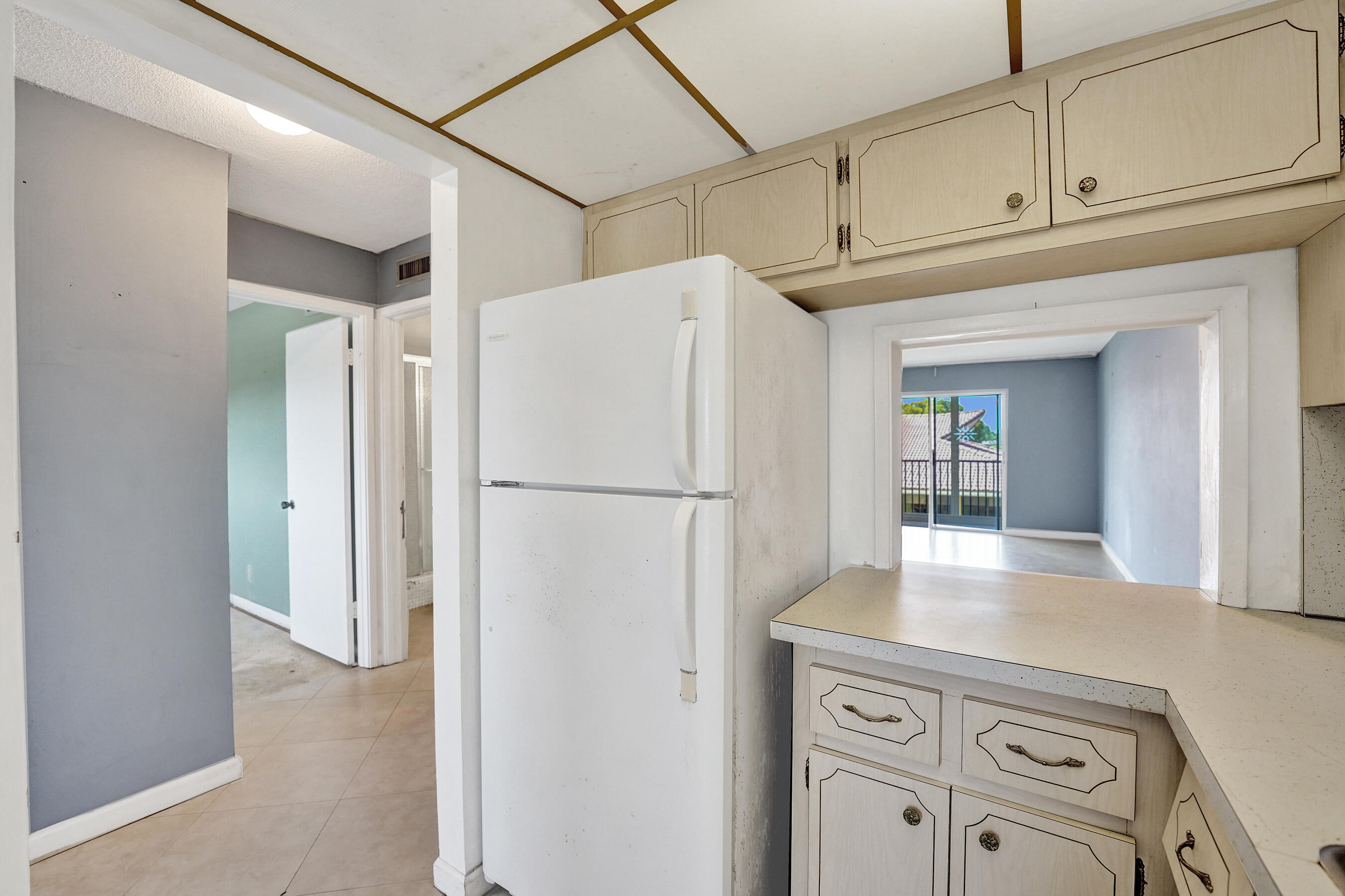 GARDEN-AIRE VILLAGE CONDO - Residential