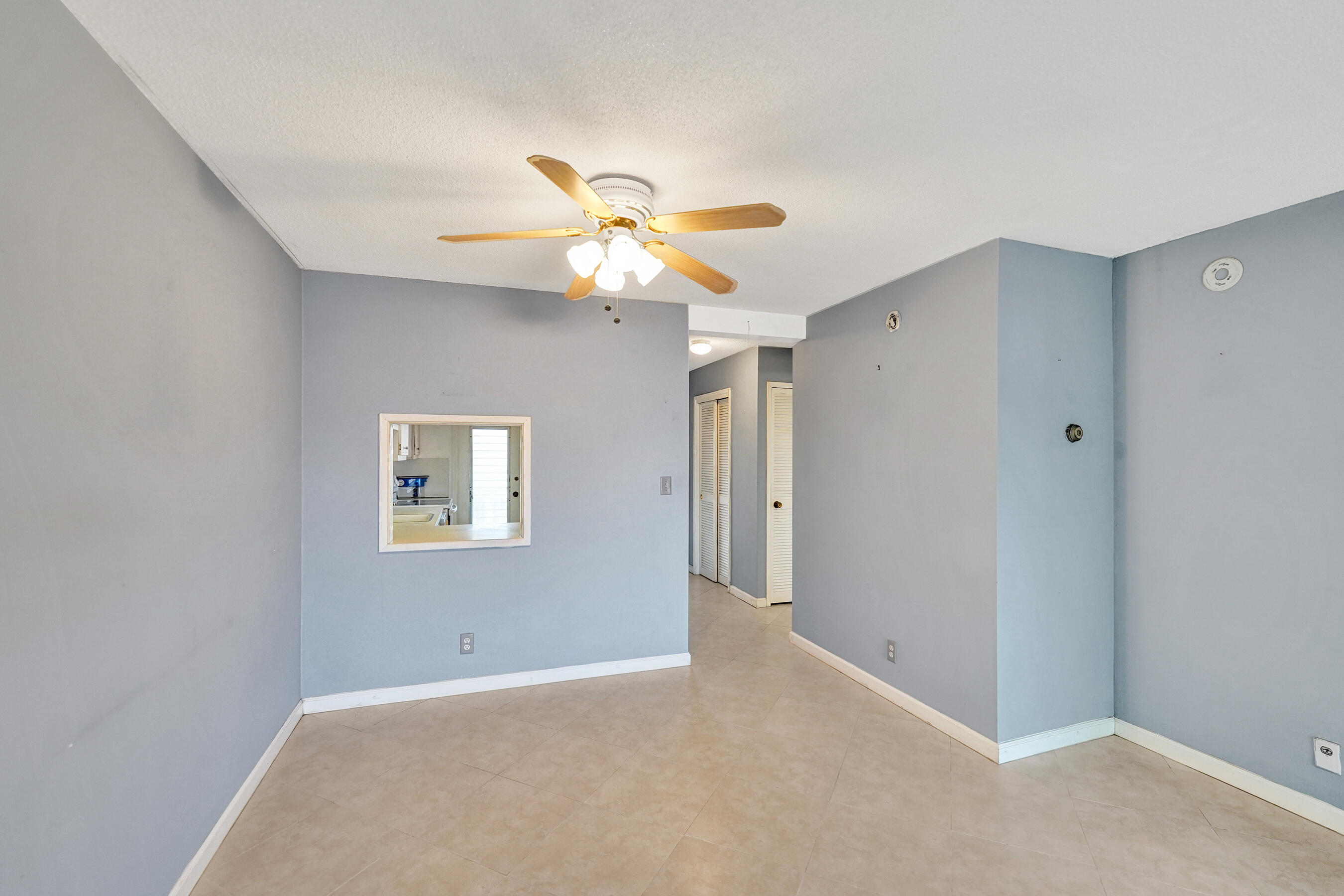 GARDEN-AIRE VILLAGE CONDO - Residential