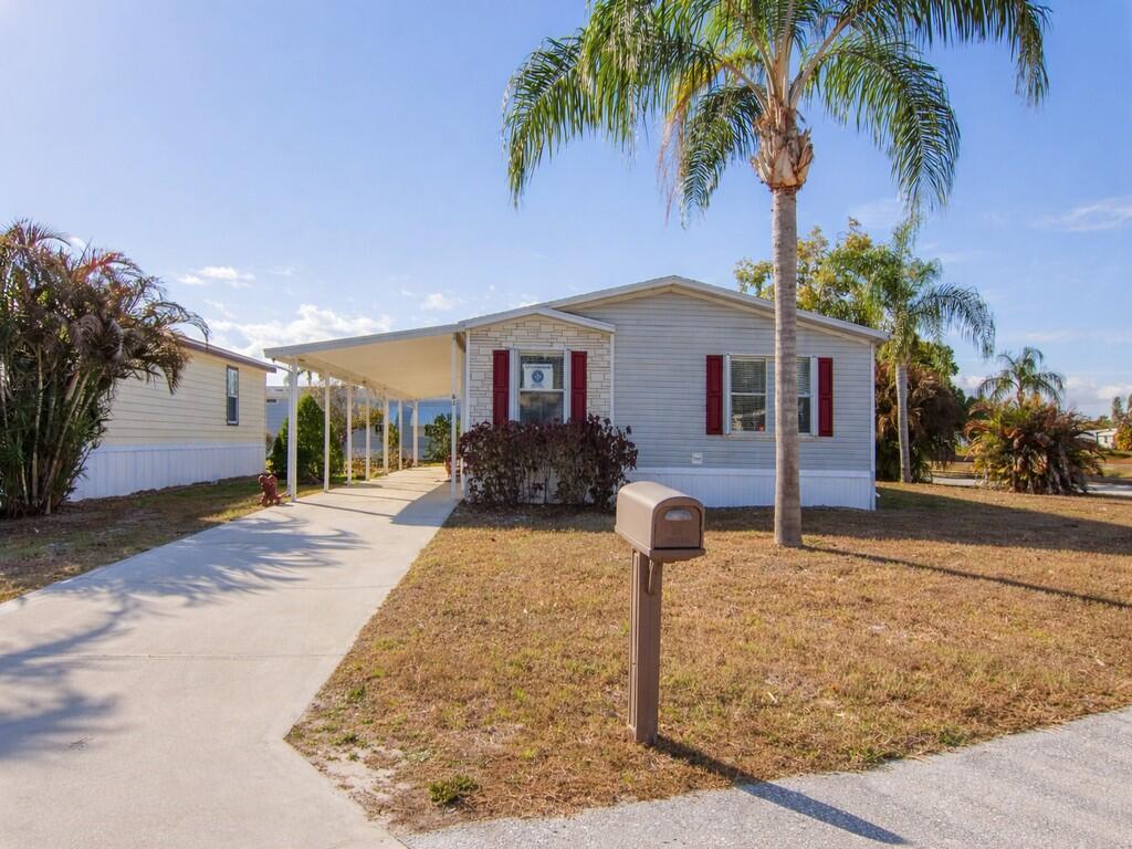 Spanish Lakes Golf Village - Residential