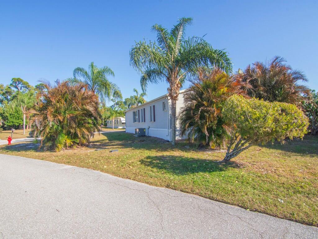 Spanish Lakes Golf Village - Residential