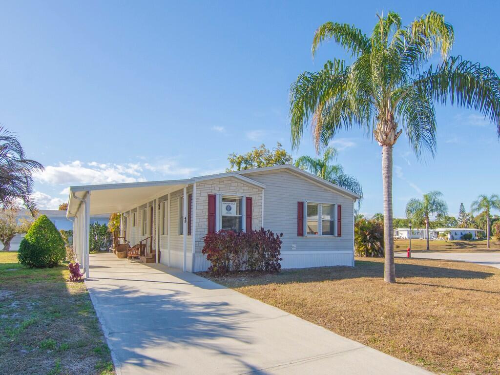 Spanish Lakes Golf Village - Residential