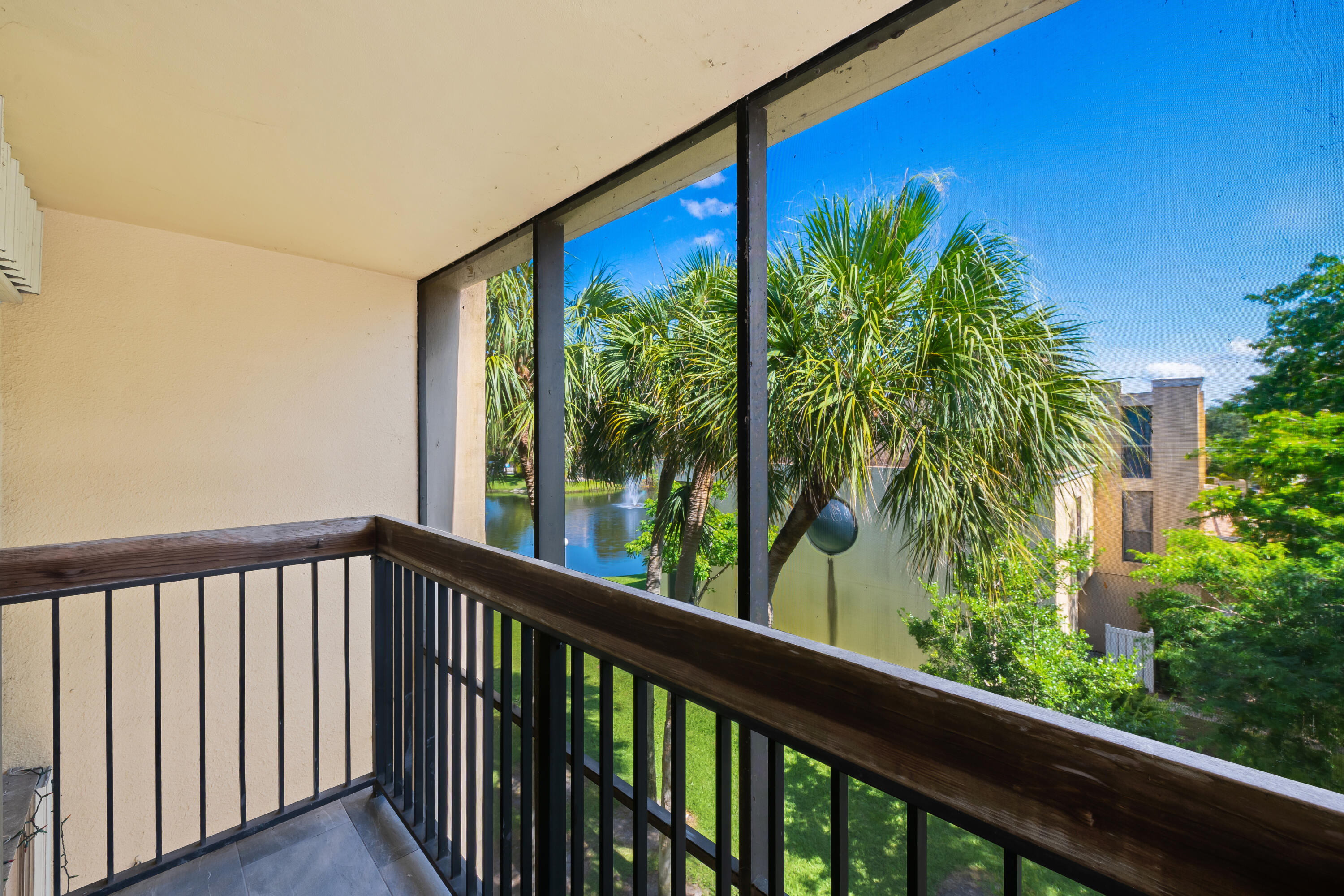 HARVEST SECTION ONE CONDO - Residential