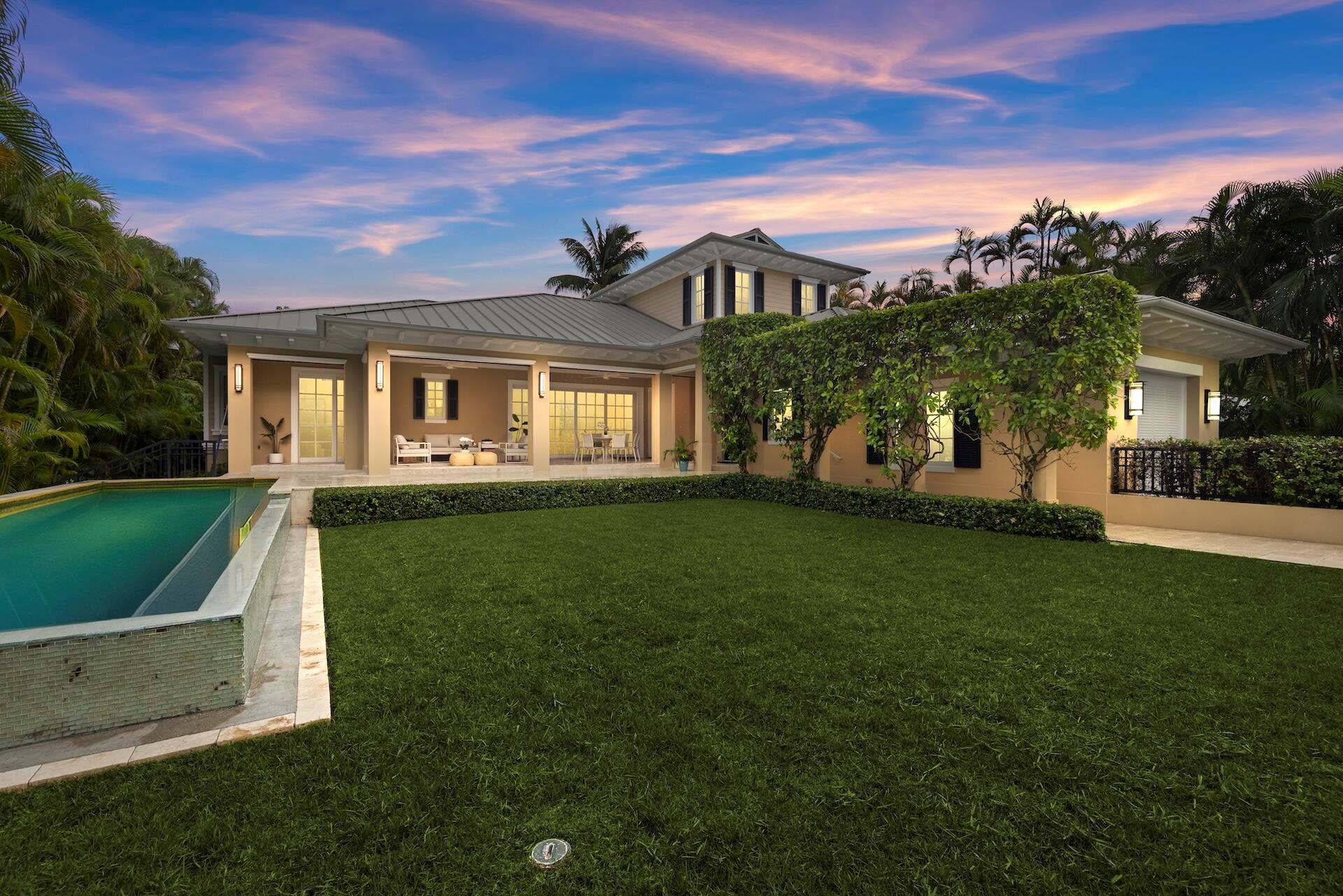 TROPICAL SHORES - Residential