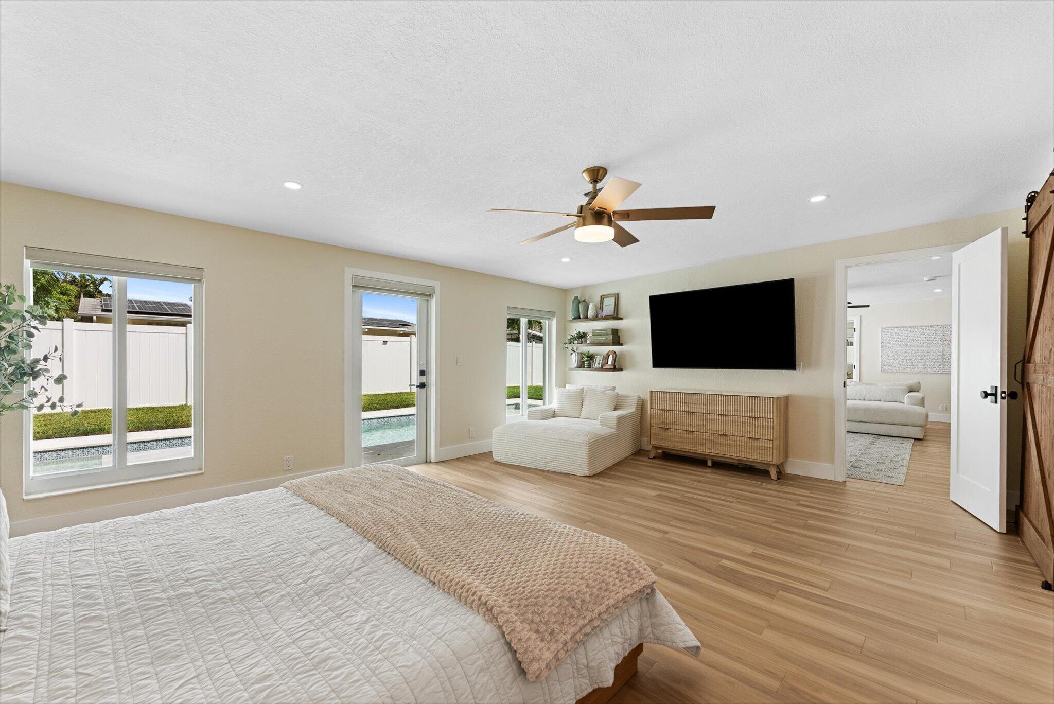 BOCA RATON SQUARE - Residential Lease