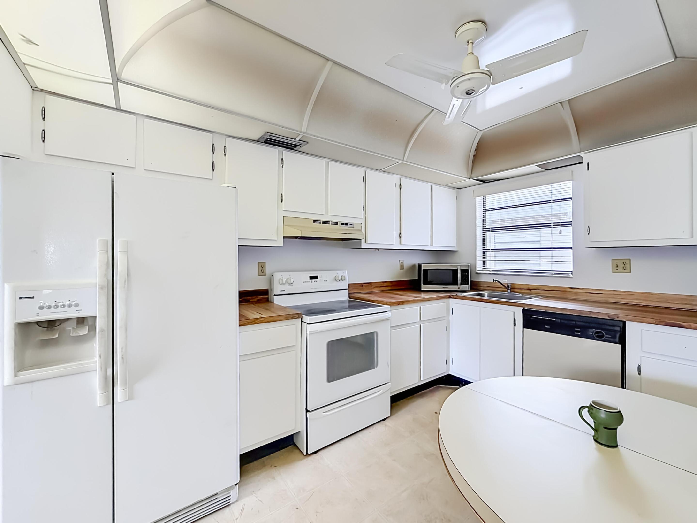 KINGS POINT PIEDMONT CONDOS - Residential