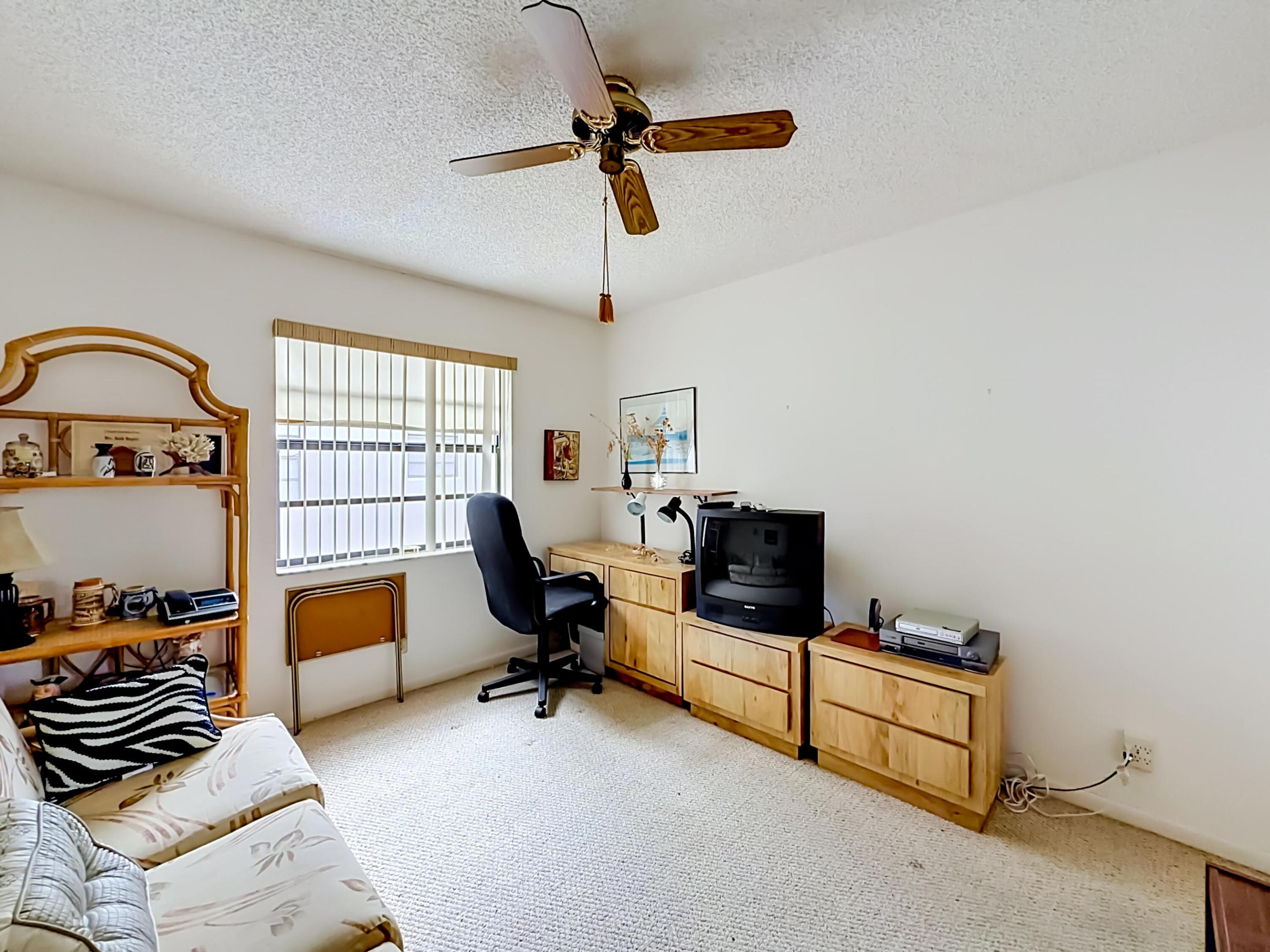 KINGS POINT PIEDMONT CONDOS - Residential