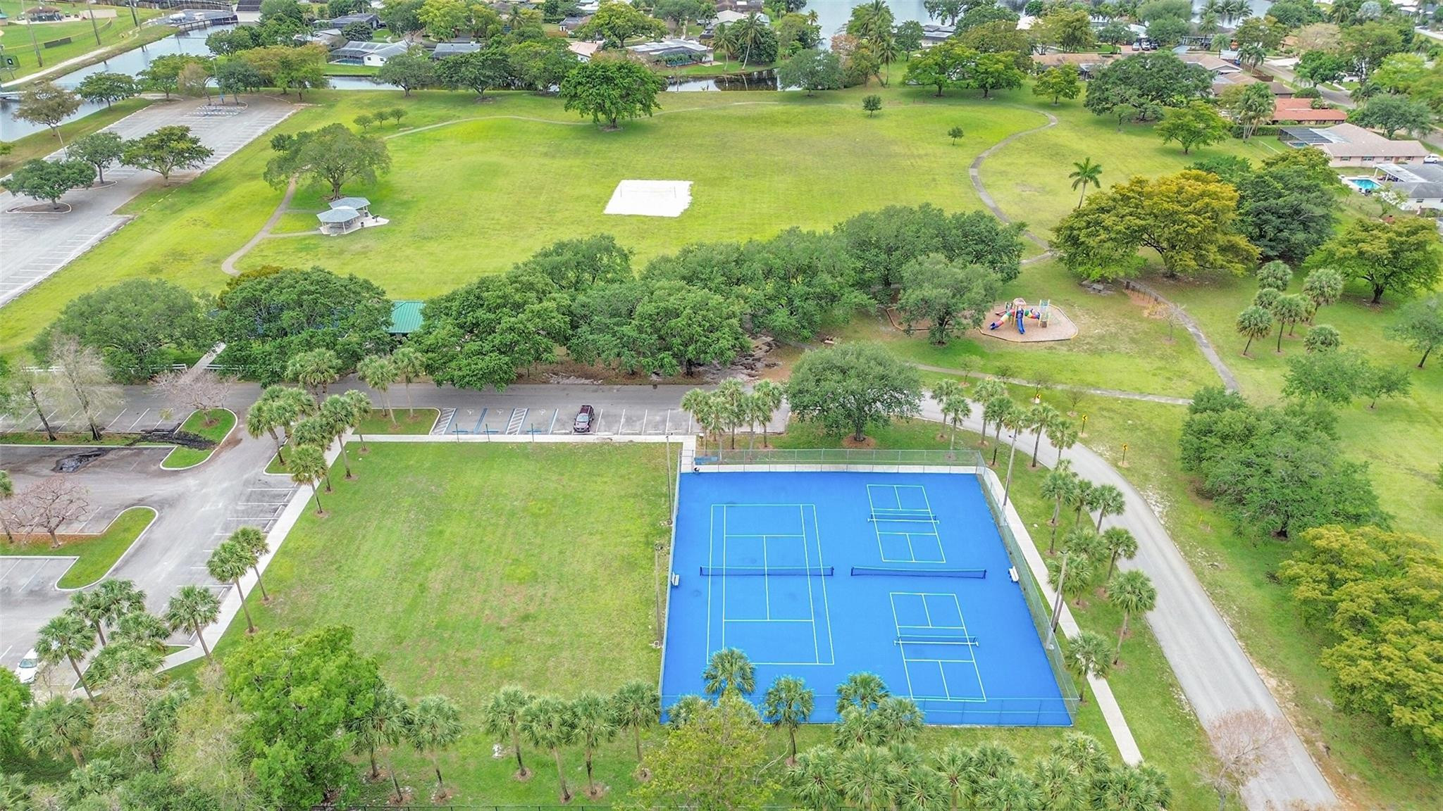 LAKEVIEW ESTATES SEC 1 REPLAT - Residential