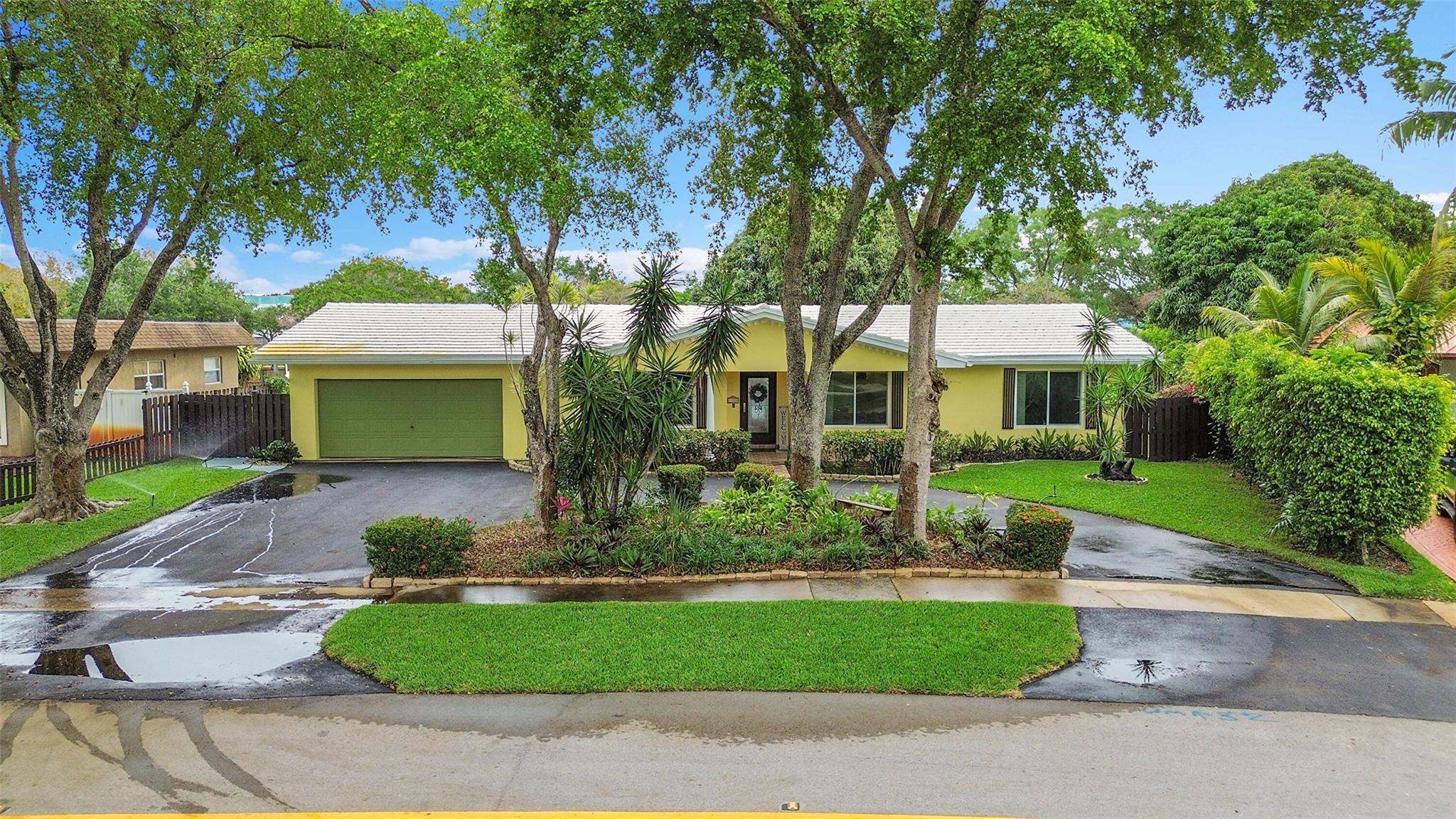 LAKEVIEW ESTATES SEC 1 REPLAT - Residential