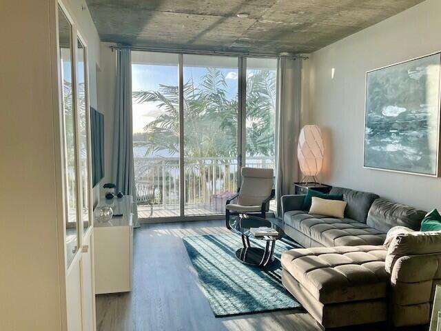 EDGE CONDO - Residential Lease