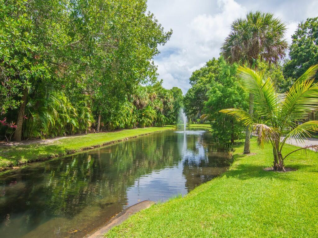 PINE CREEK CONDO III - Residential