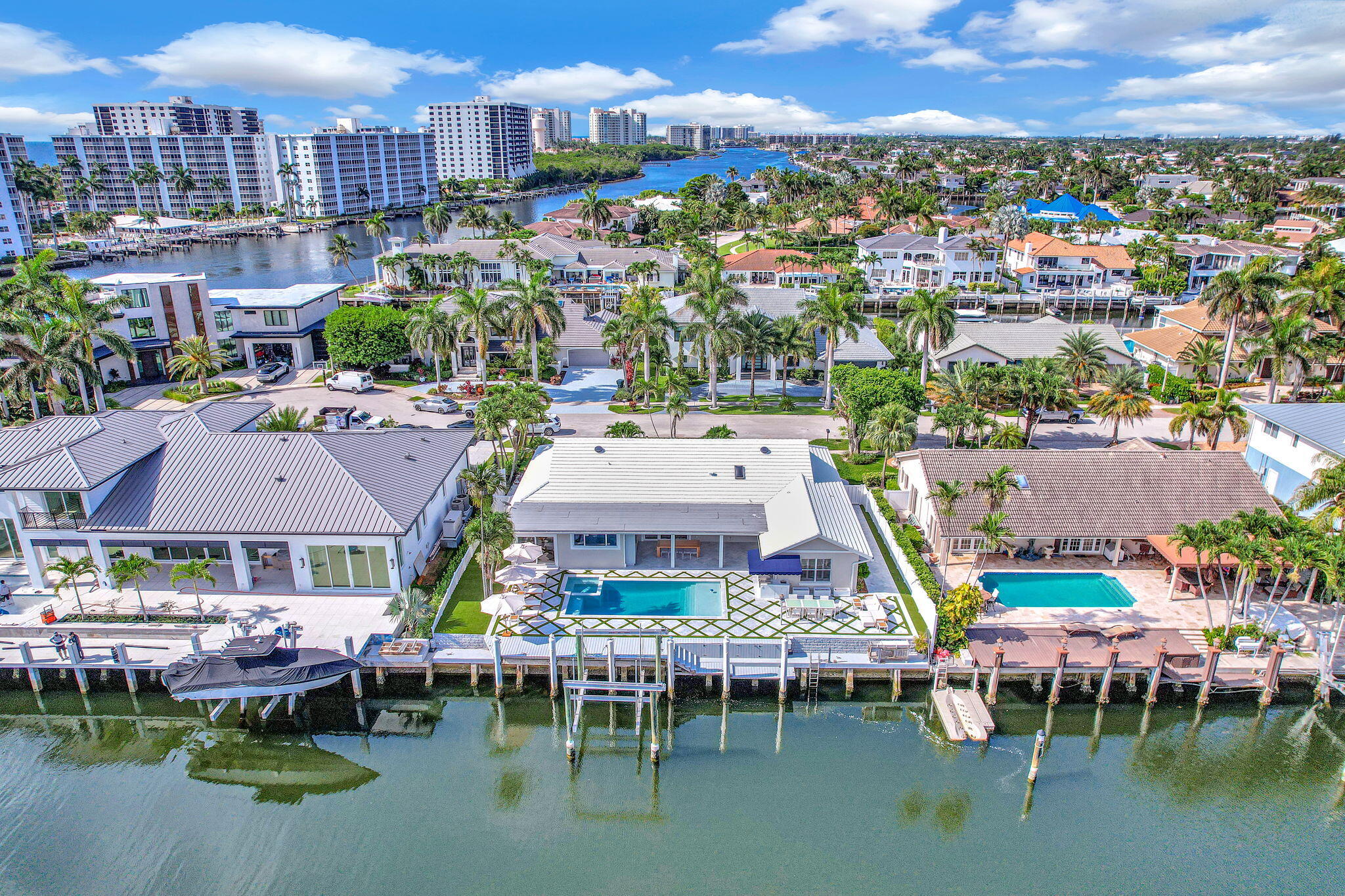 TROPIC ISLE 4TH SEC - Residential