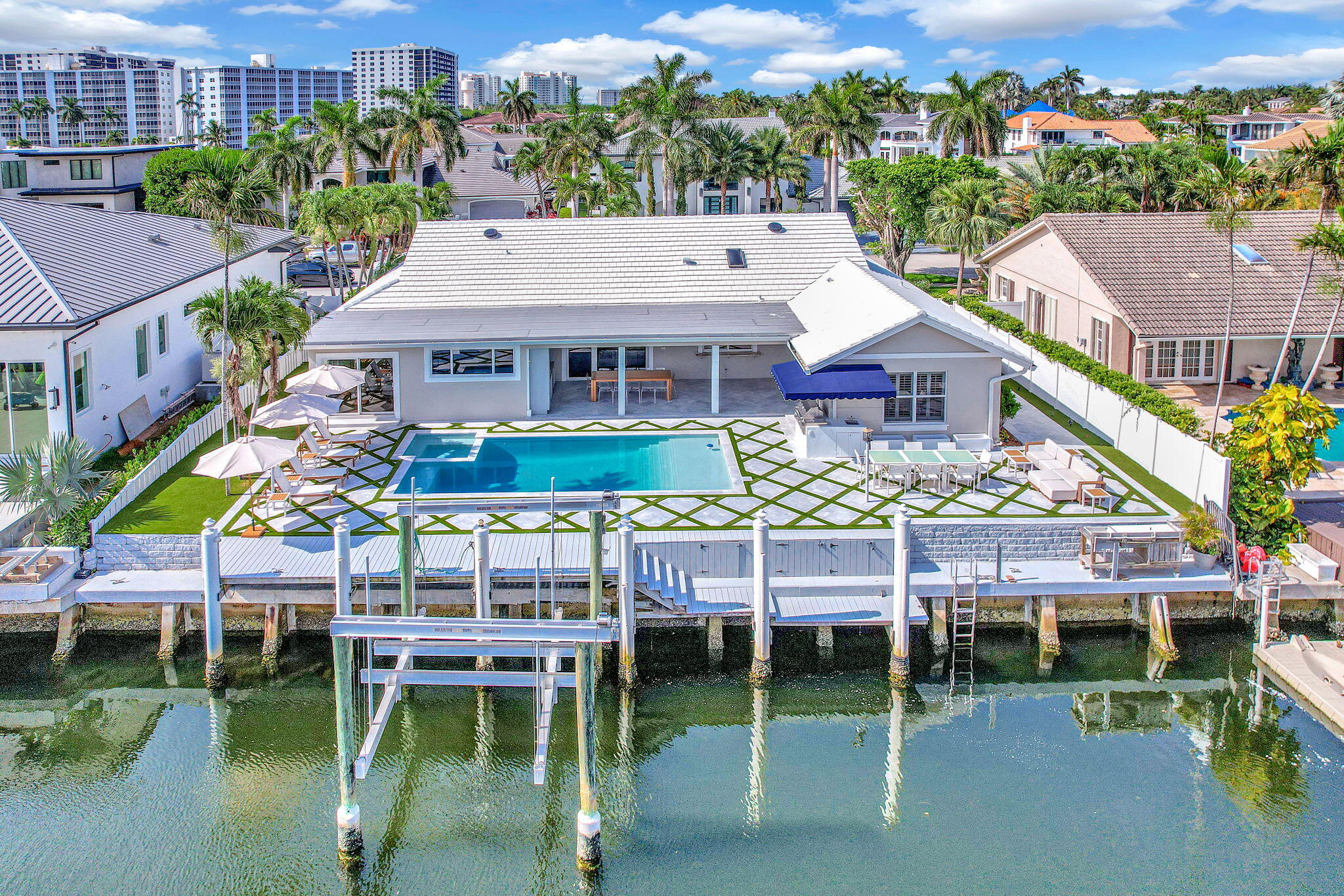 TROPIC ISLE 4TH SEC - Residential