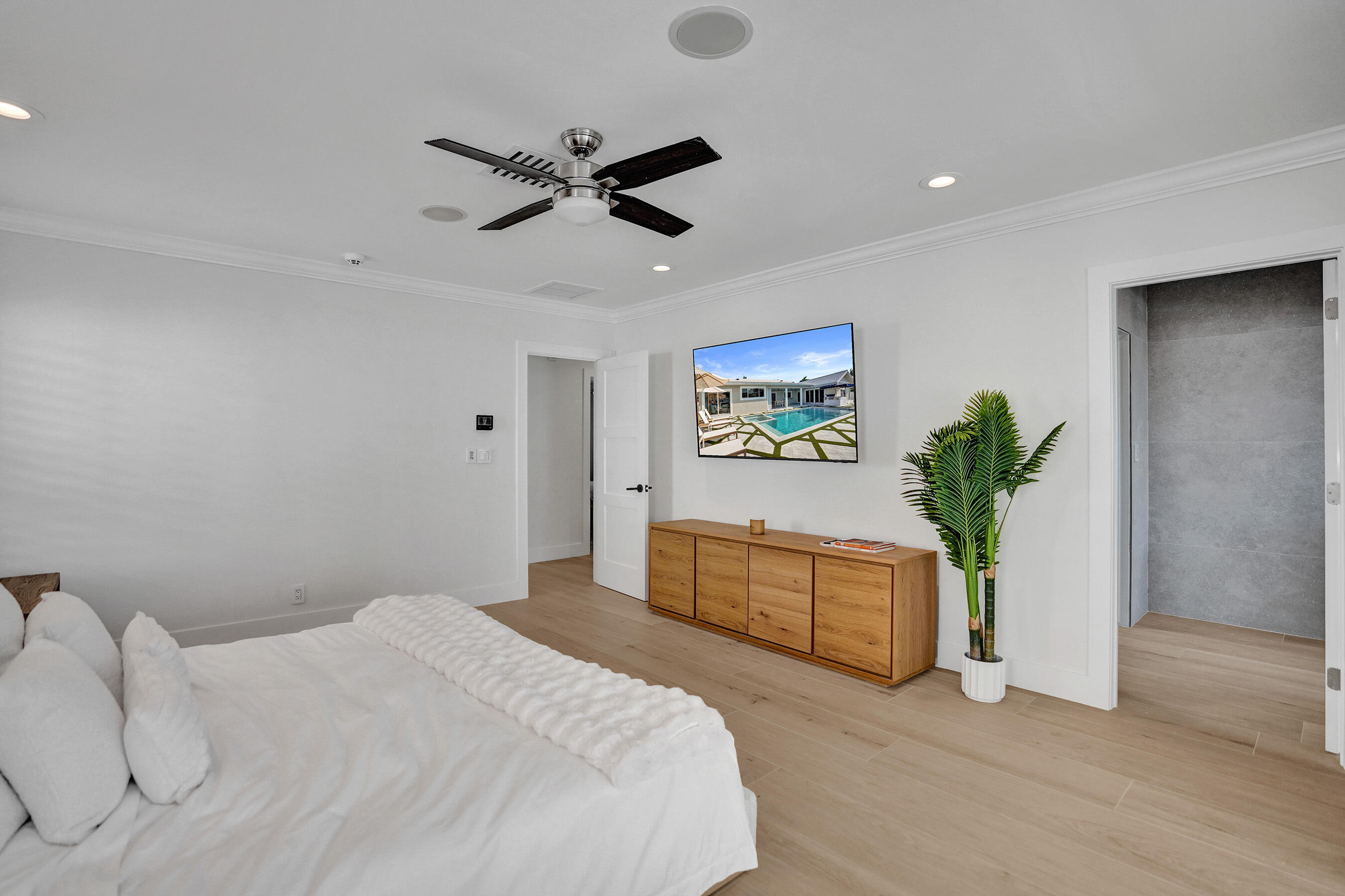 TROPIC ISLE 4TH SEC - Residential