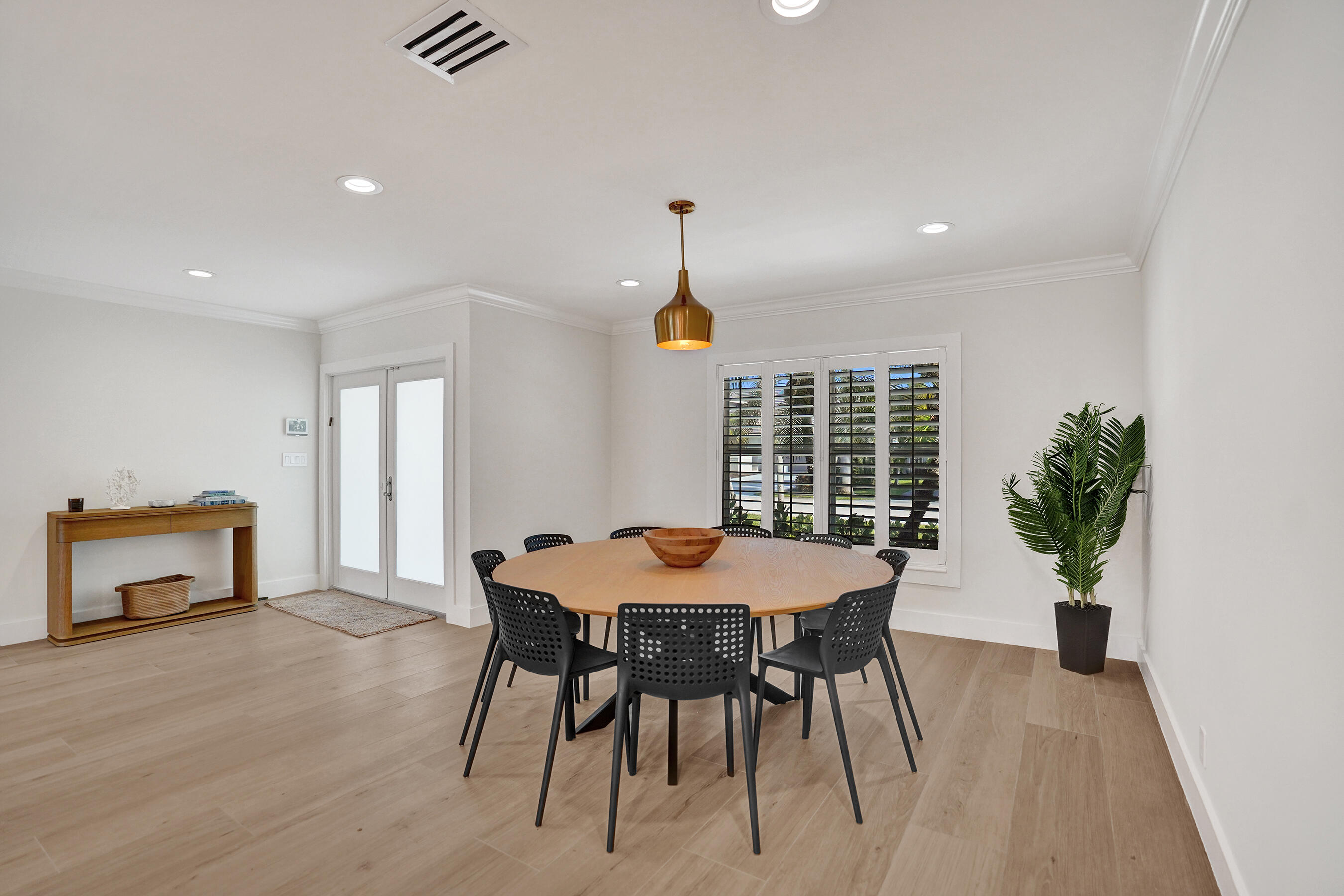 TROPIC ISLE 4TH SEC - Residential