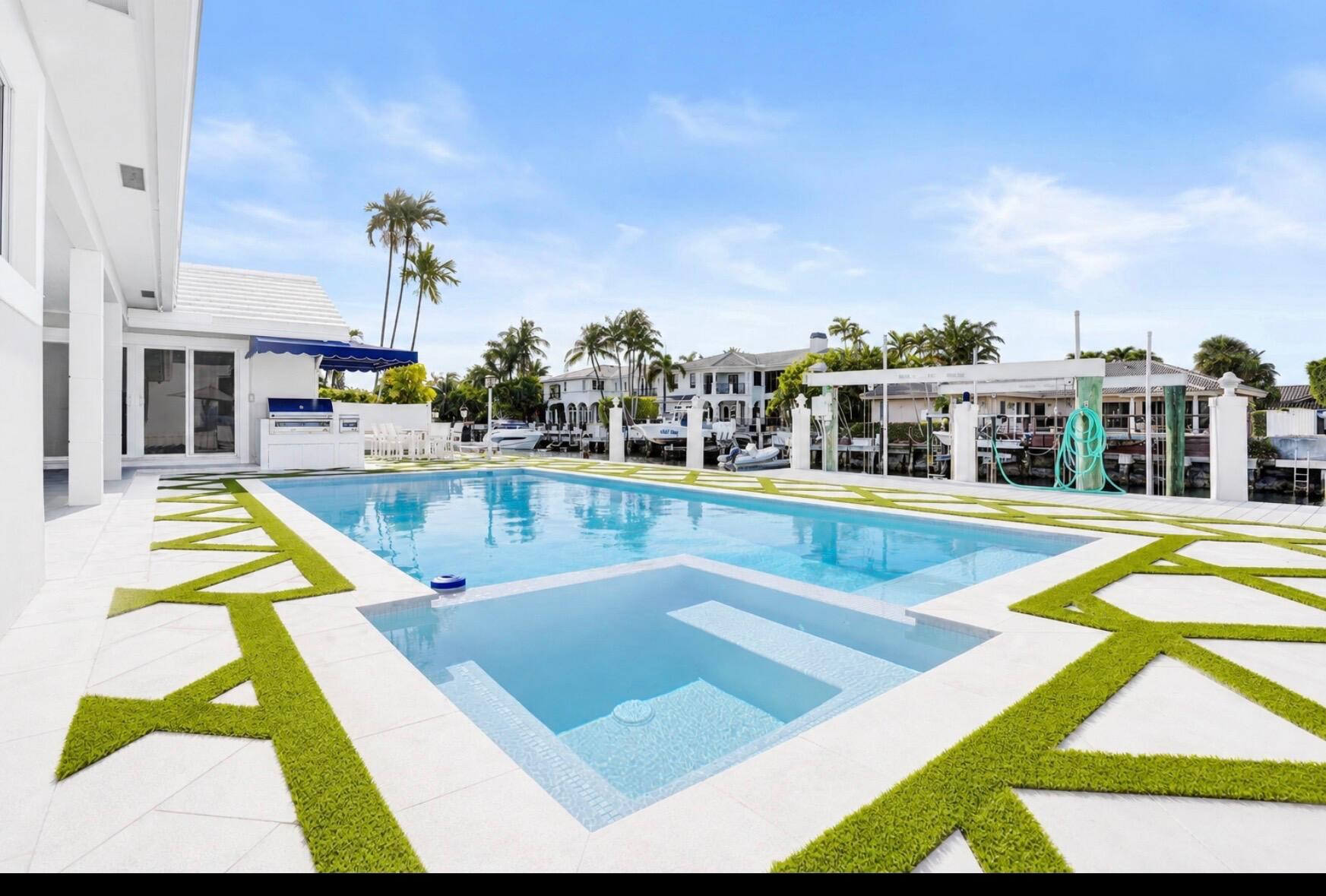 TROPIC ISLE 4TH SEC - Residential