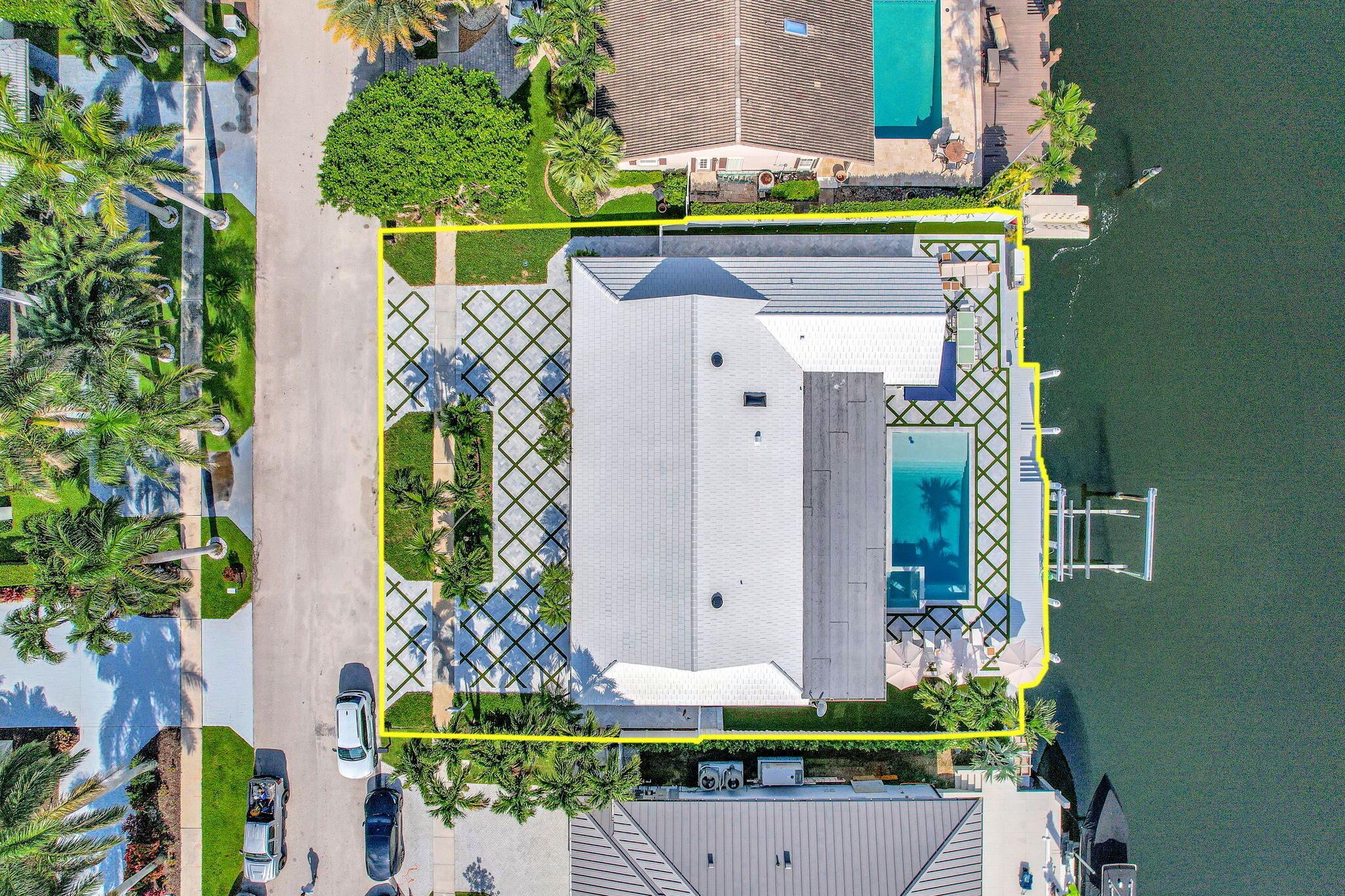 TROPIC ISLE 4TH SEC - Residential