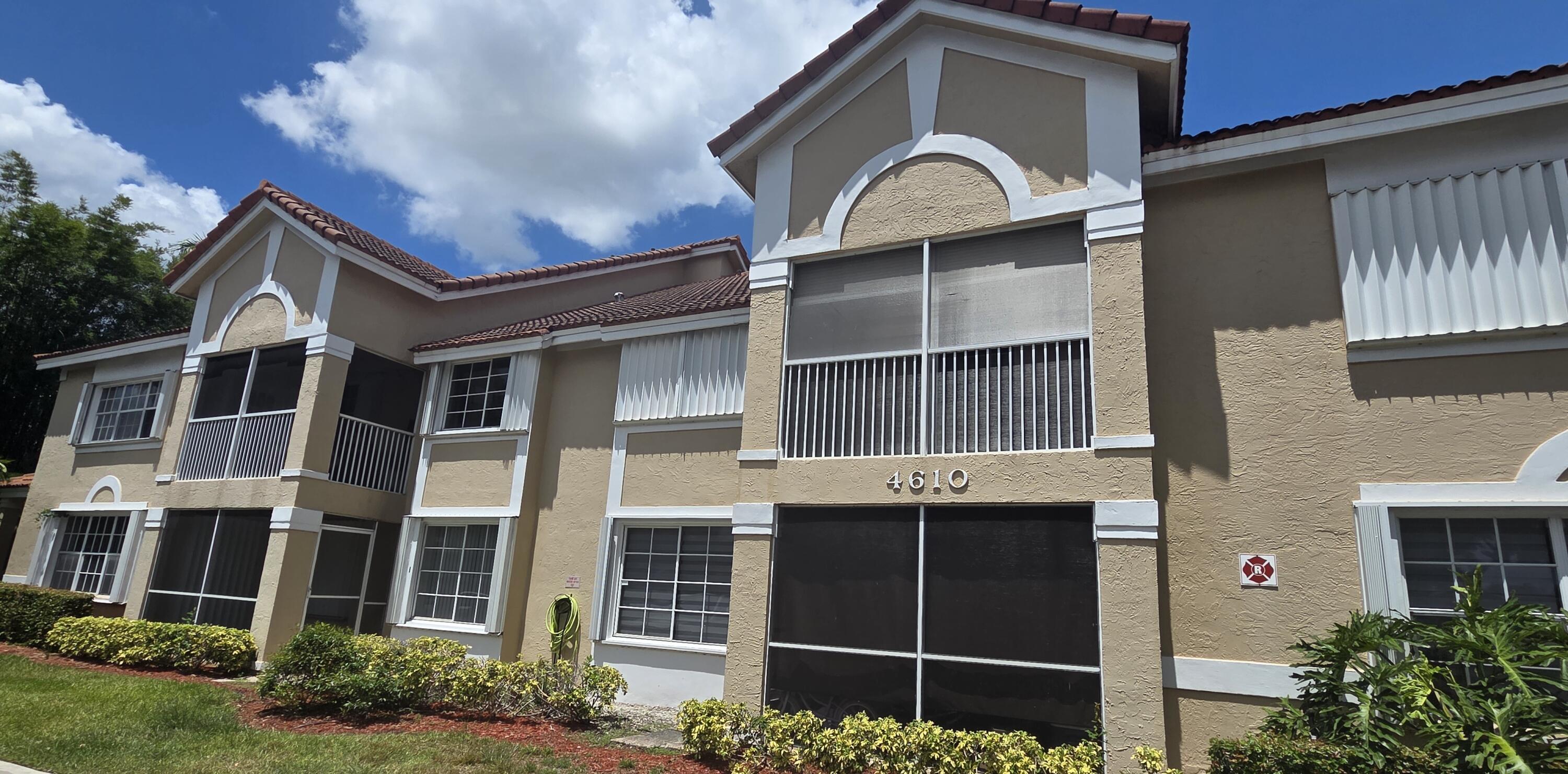 LA BONNE VIE AT PALM-AIRE CONDO - Residential