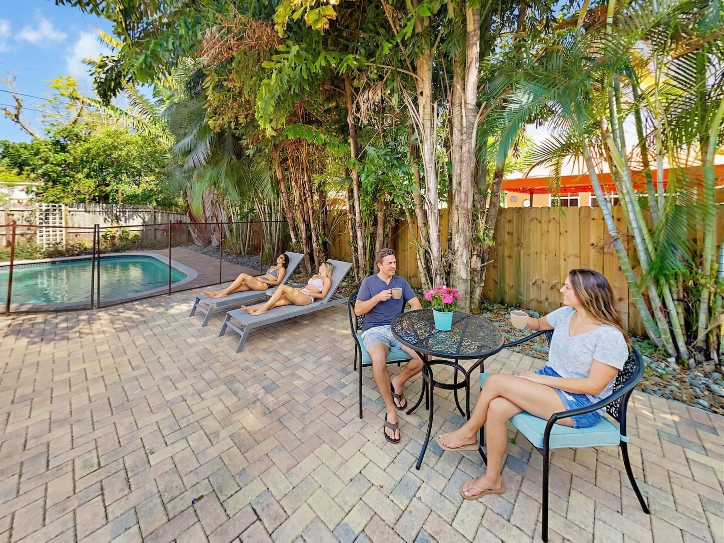 MARILYNN GARDENS - Residential Lease