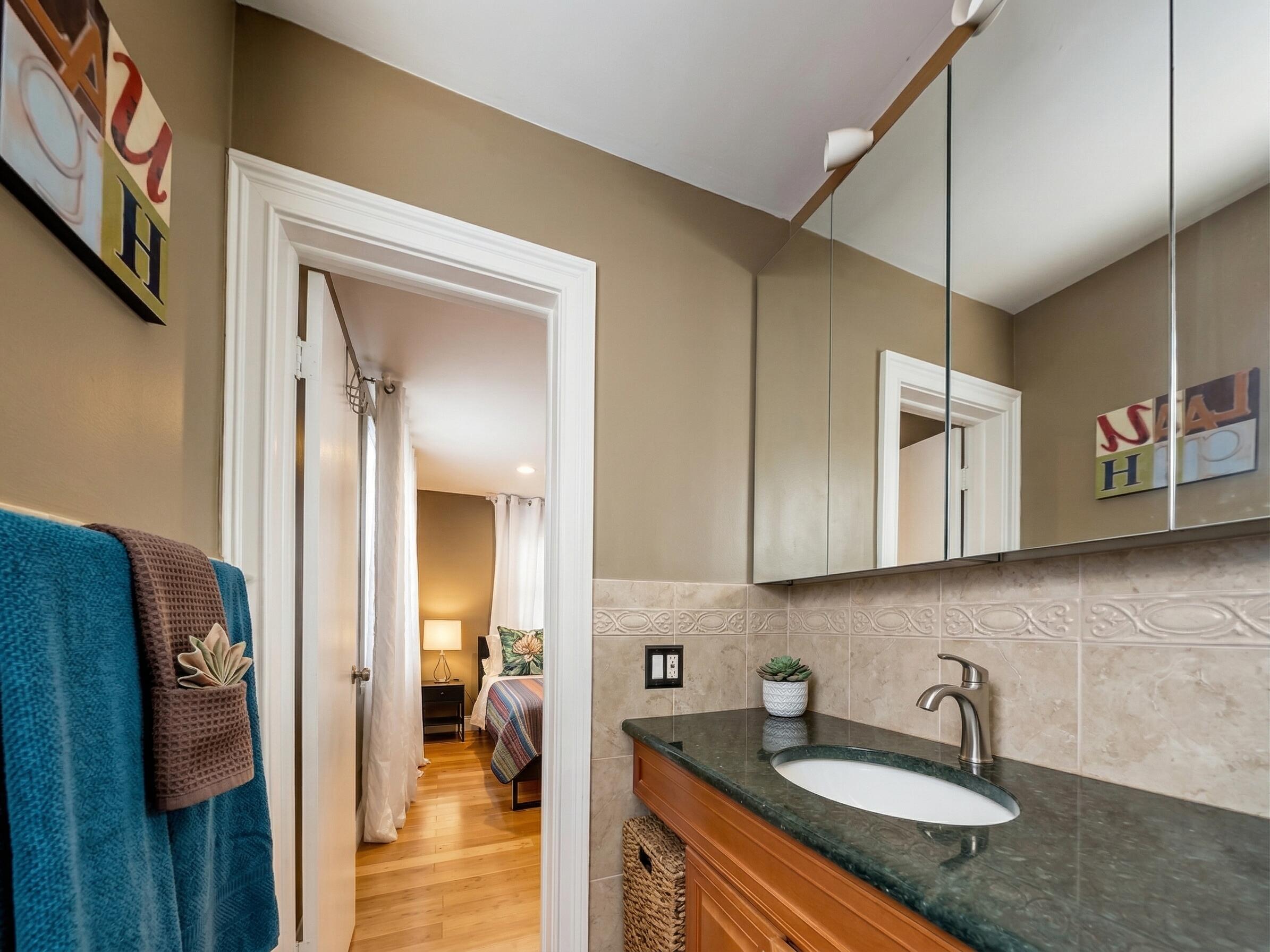 MARILYNN GARDENS - Residential Lease