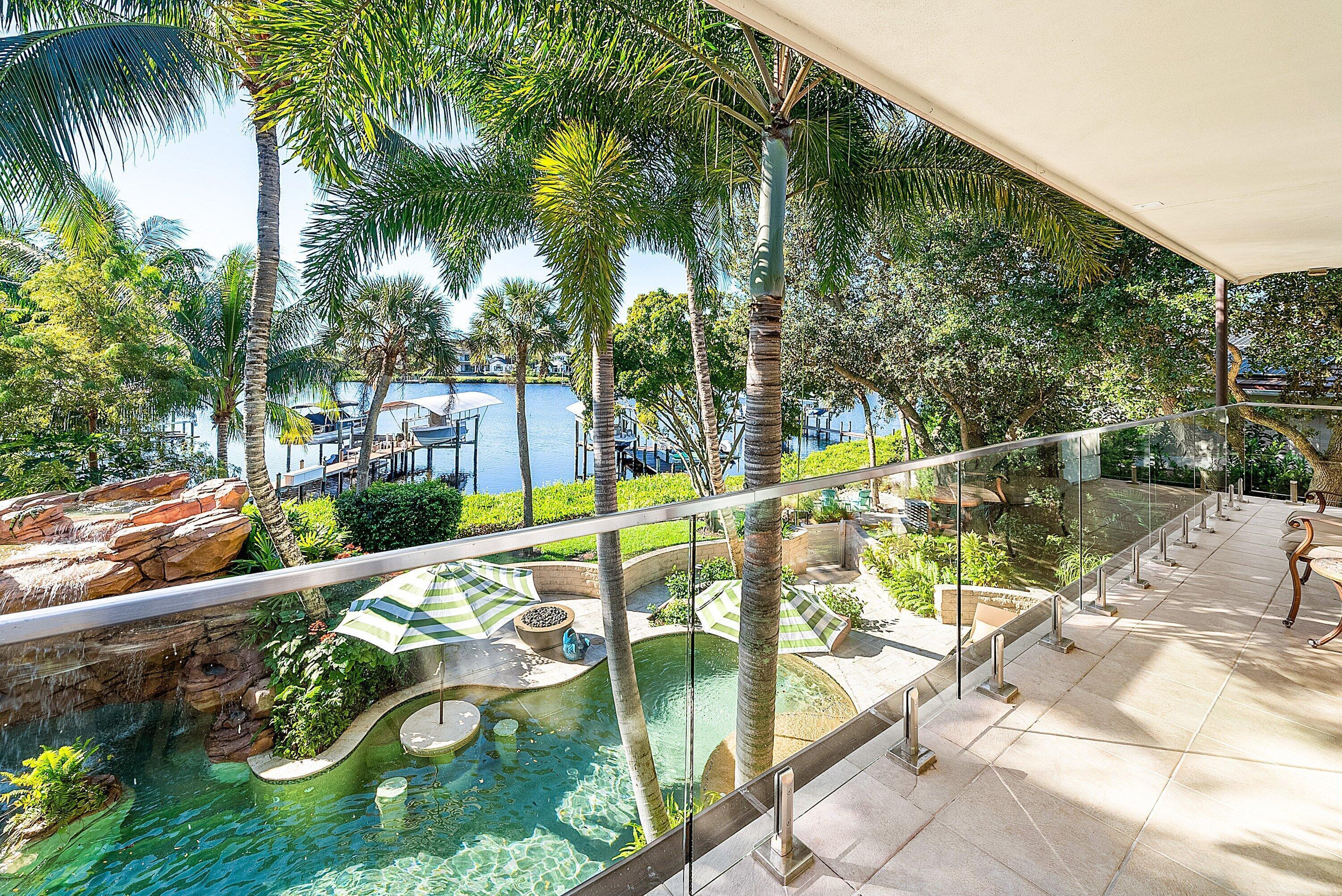 RIVER RIDGE (TEQUESTA) - Residential