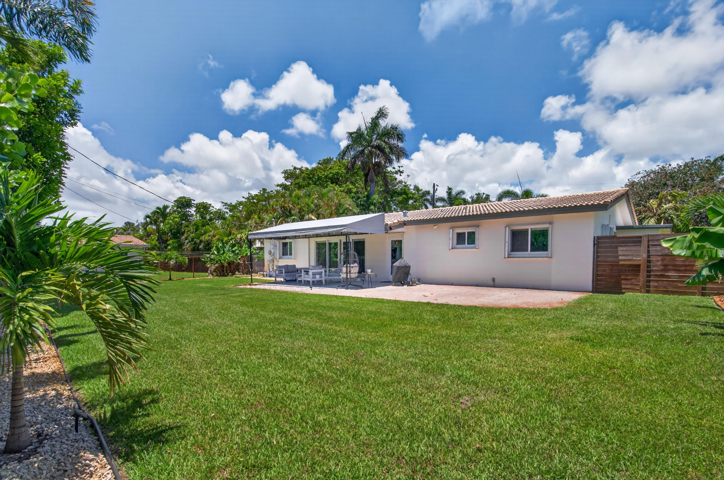 CORAL HEIGHTS SEC 3 - Residential