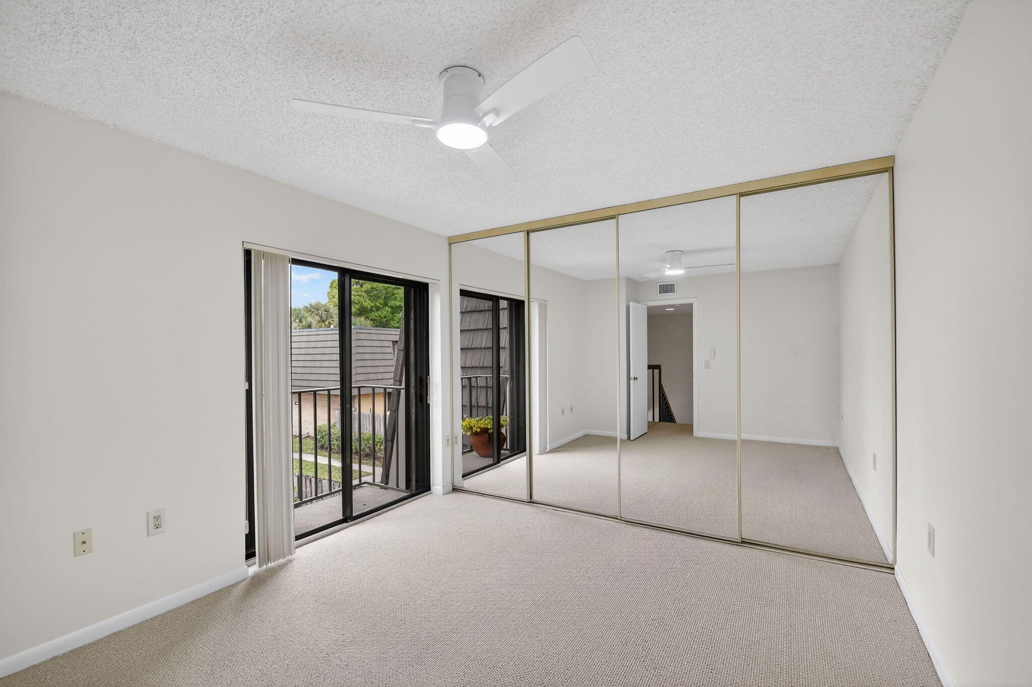 VILLAGE OF SANDALWOOD LAKES 3 - Residential