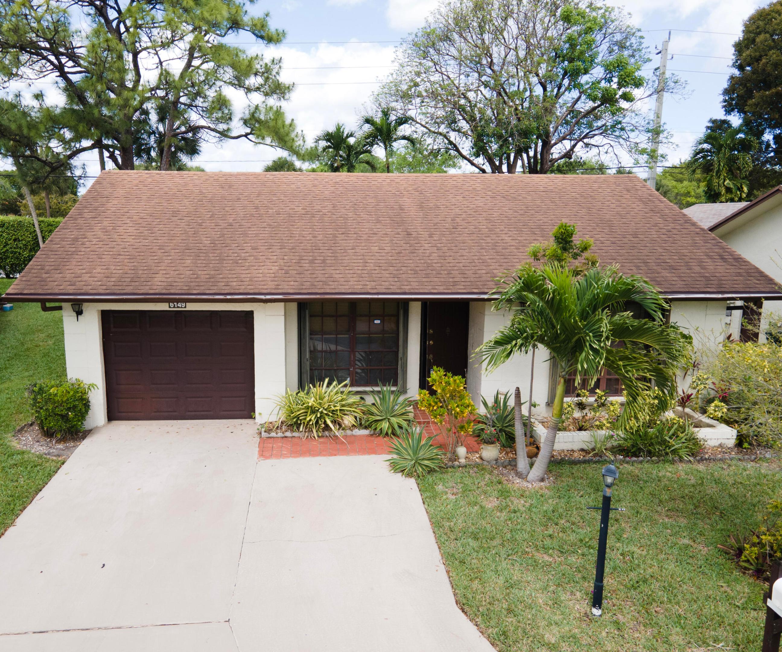 BUTTONWOOD 1 - Residential