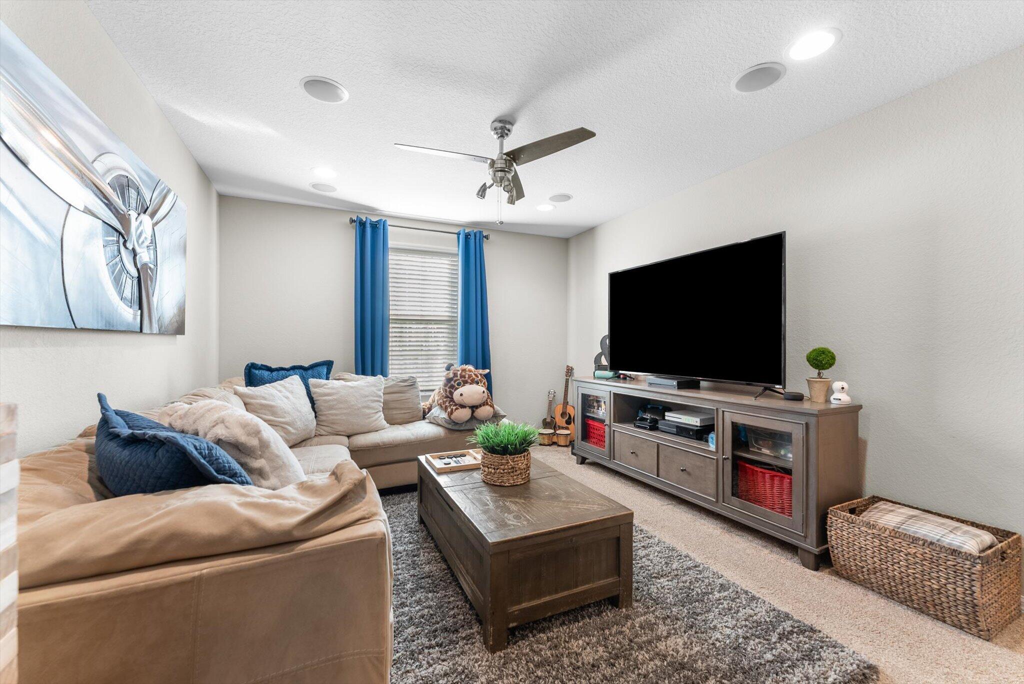 OAKMONT ESTATES PUD - Residential