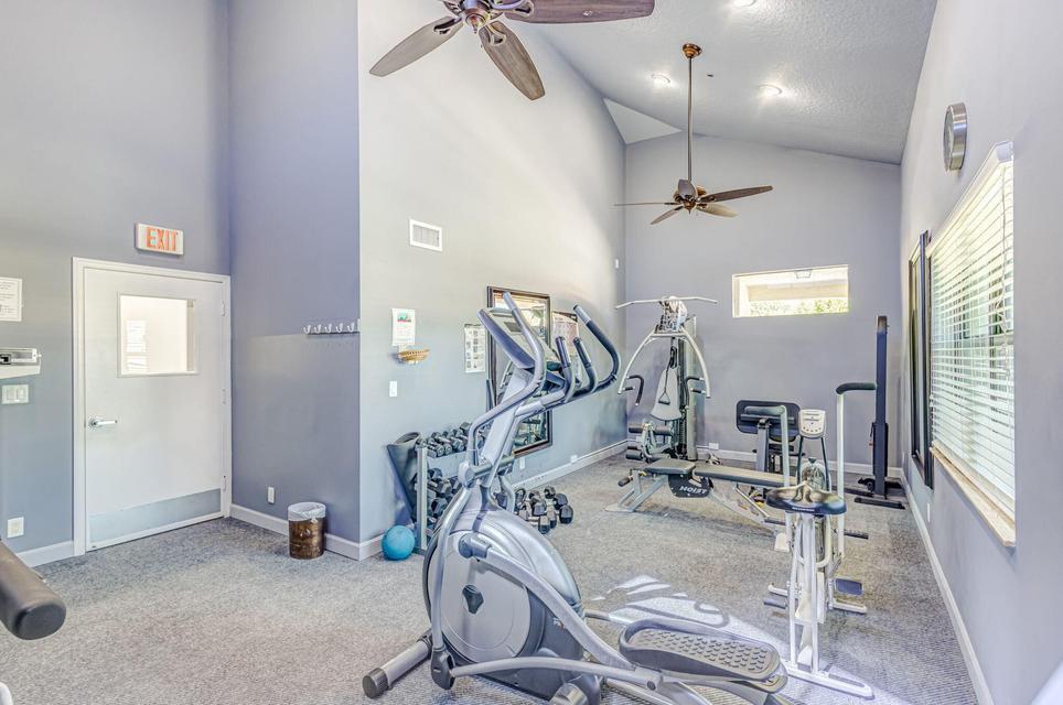 CRYSTAL POINTE 4 - Residential
