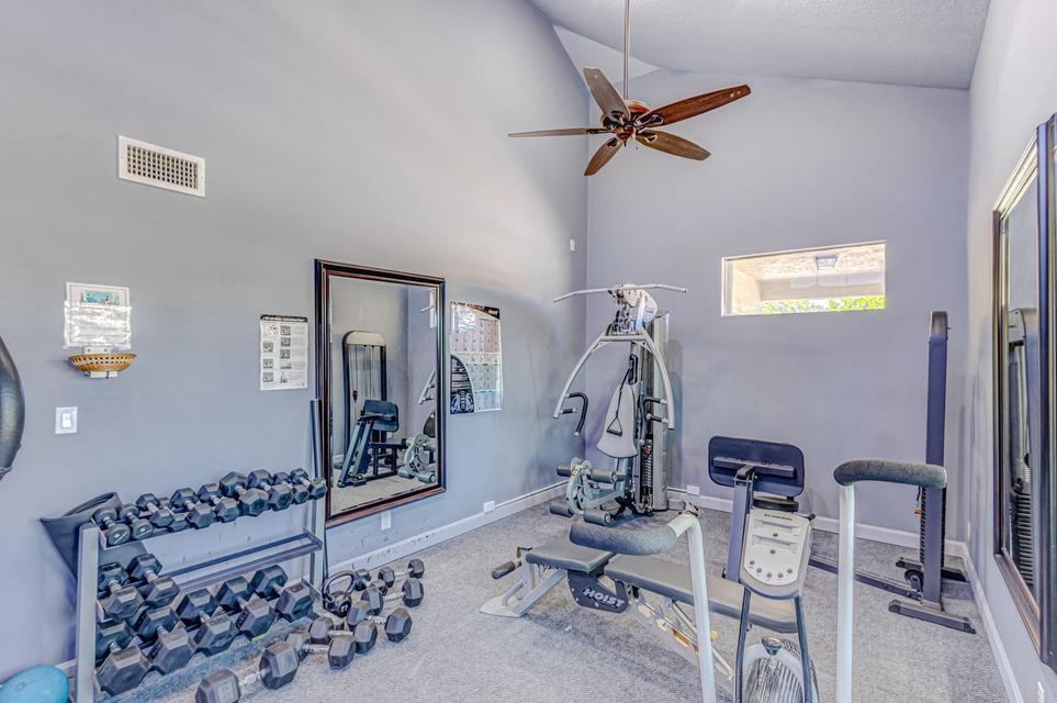 CRYSTAL POINTE 4 - Residential
