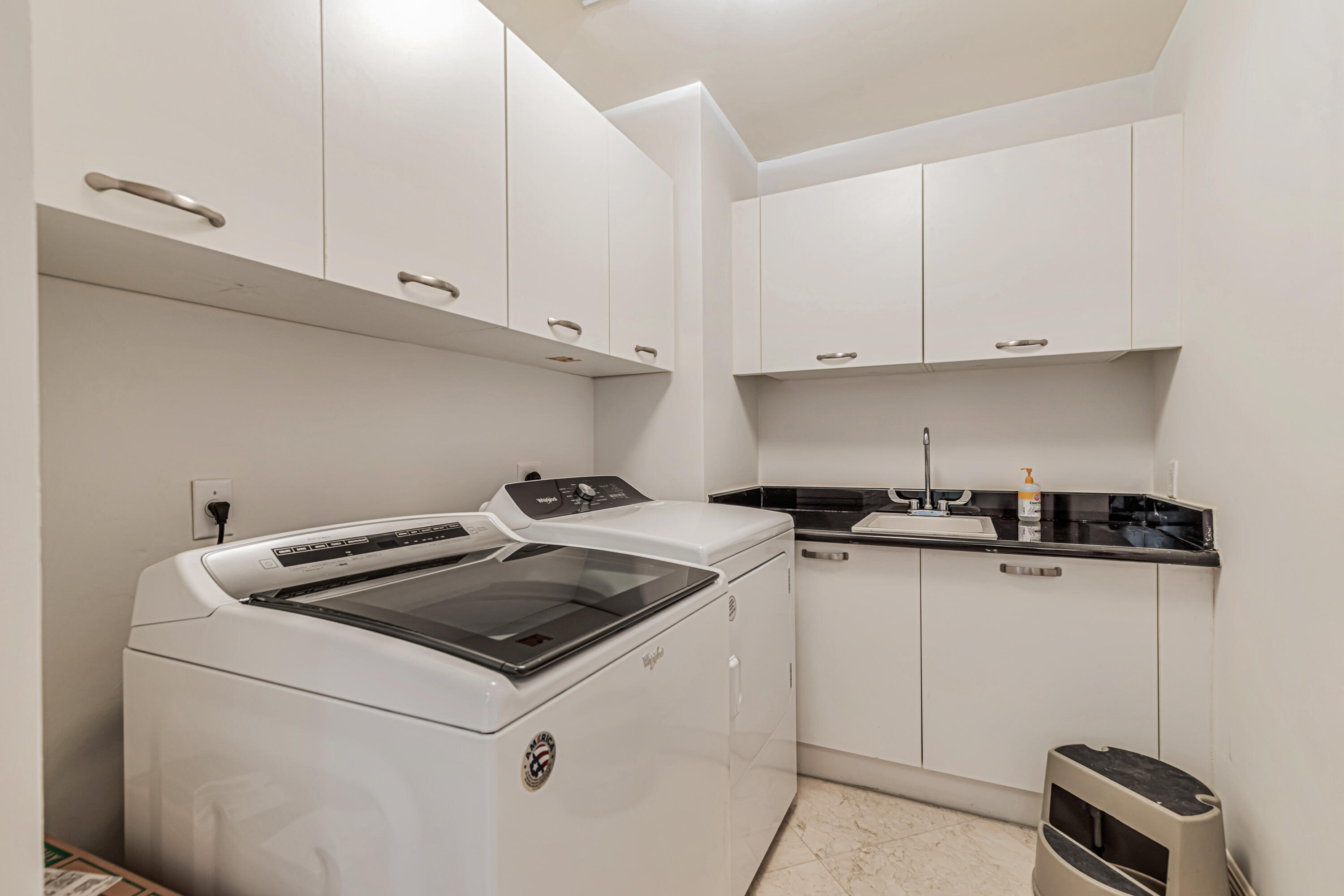 ORCHID BEACH CONDO,
DEERFIELD BEACH - Residential