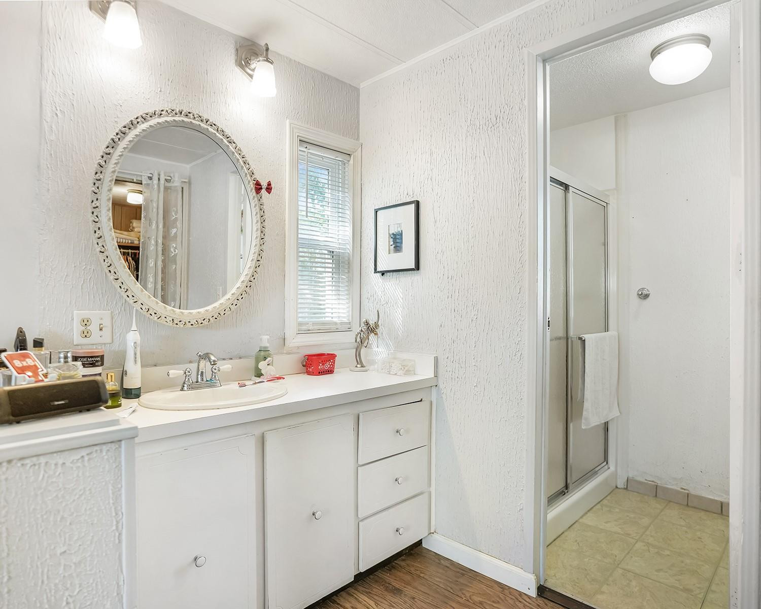 RAVENSWOOD ESTATES & MARINAS - Residential