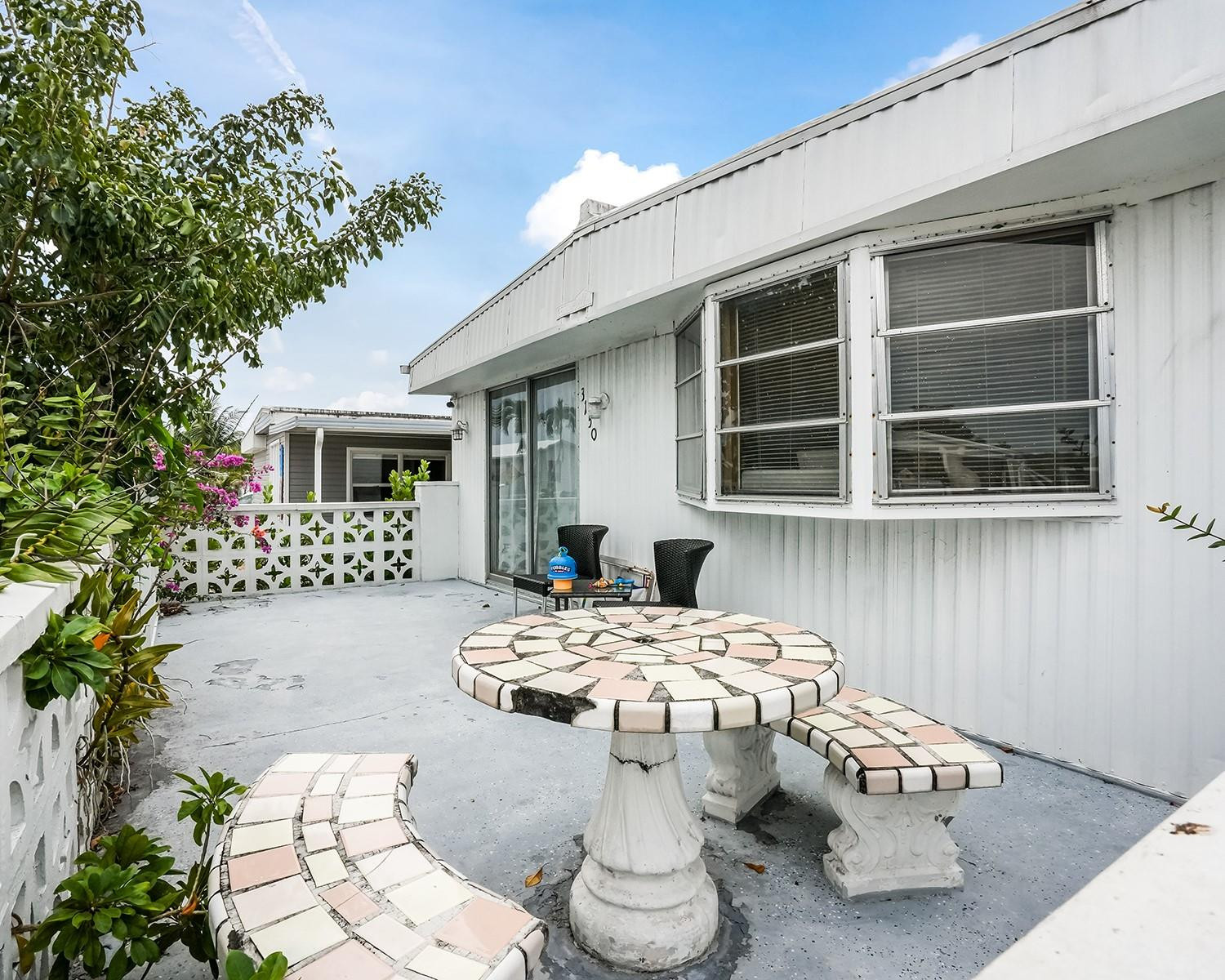 RAVENSWOOD ESTATES & MARINAS - Residential