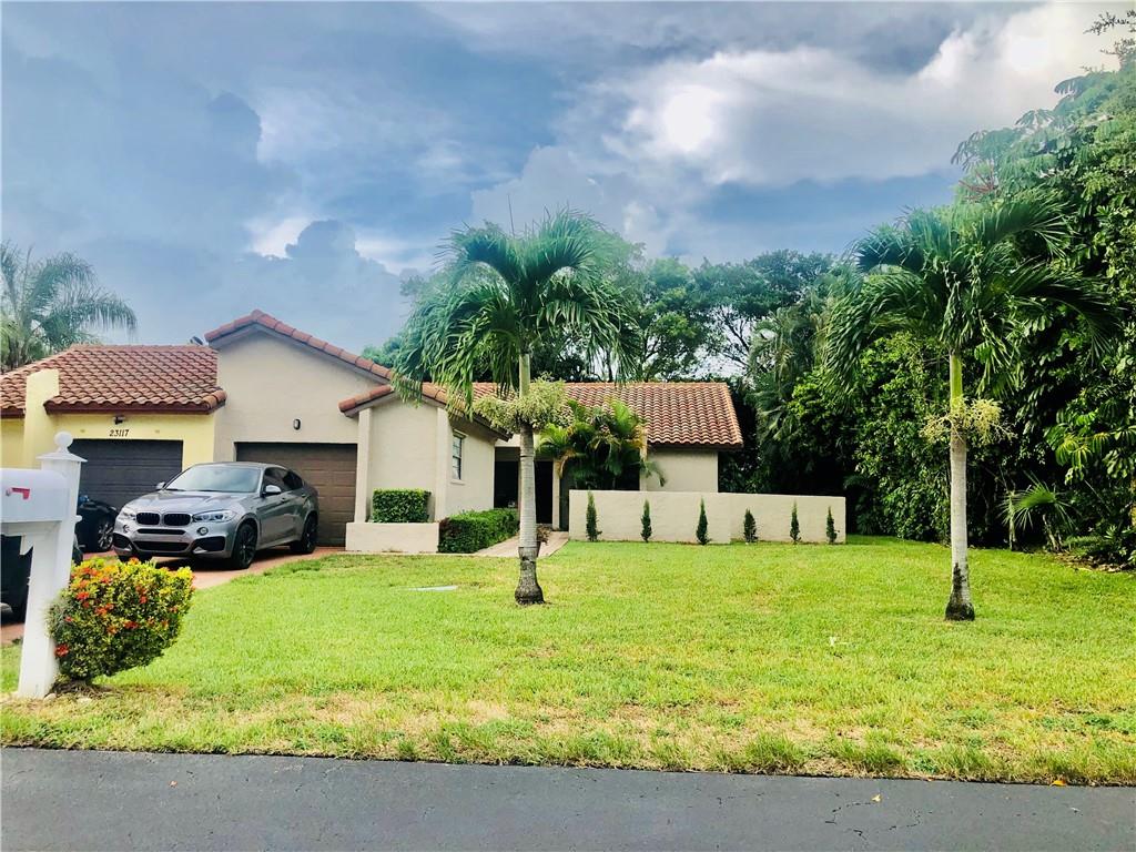 REDUCED! Price to sell! RENOVATED Beautiful  VILLA  IN CENTRAL BOCA RATON. 2 bedrooms 2 baths, 1 car garage. Feels like a single home. Private and spacious land. Many possibilities...Stainless Steel Appliances , granite, Newer roof 2016. Outdoor areas to entertain and take fresh air.  GREAT LOCATION GREAT SCHOOL GREAT NEIGHBORHOOD GREAT INVESTMENT Maintenance $190 per month includes your lawn! No carpets. ONE STORY NO STAIRS. No costly memberships!! In the beautiful Boca Del Mar área. HOA Approval up to 30 days. HOA DOCSHOA buyer’s application
