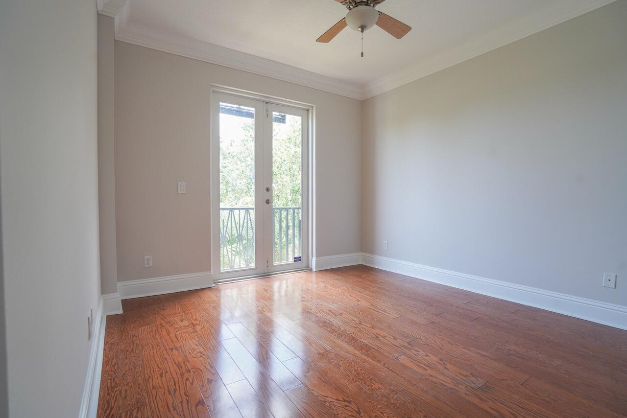 LATITUDE DELRAY - Residential Lease