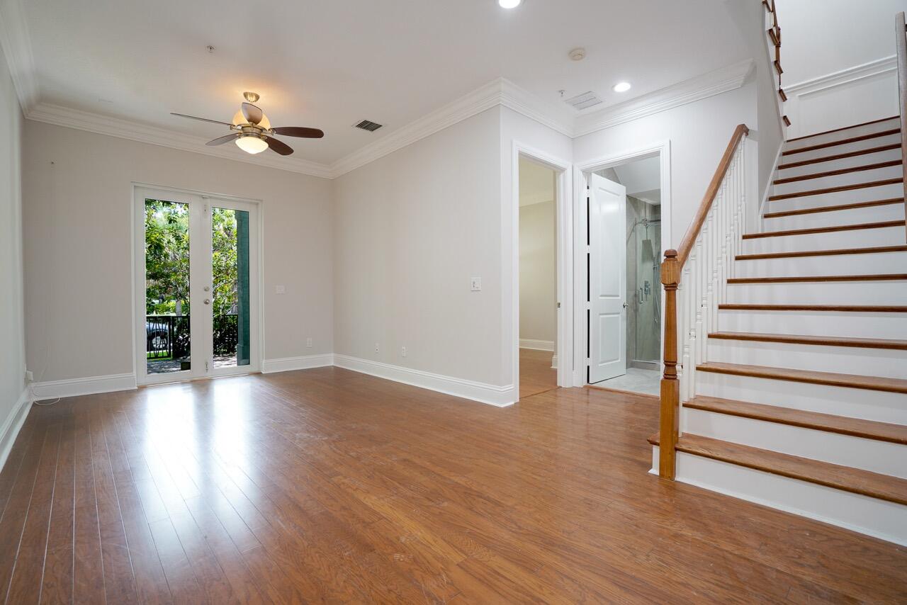 LATITUDE DELRAY - Residential Lease