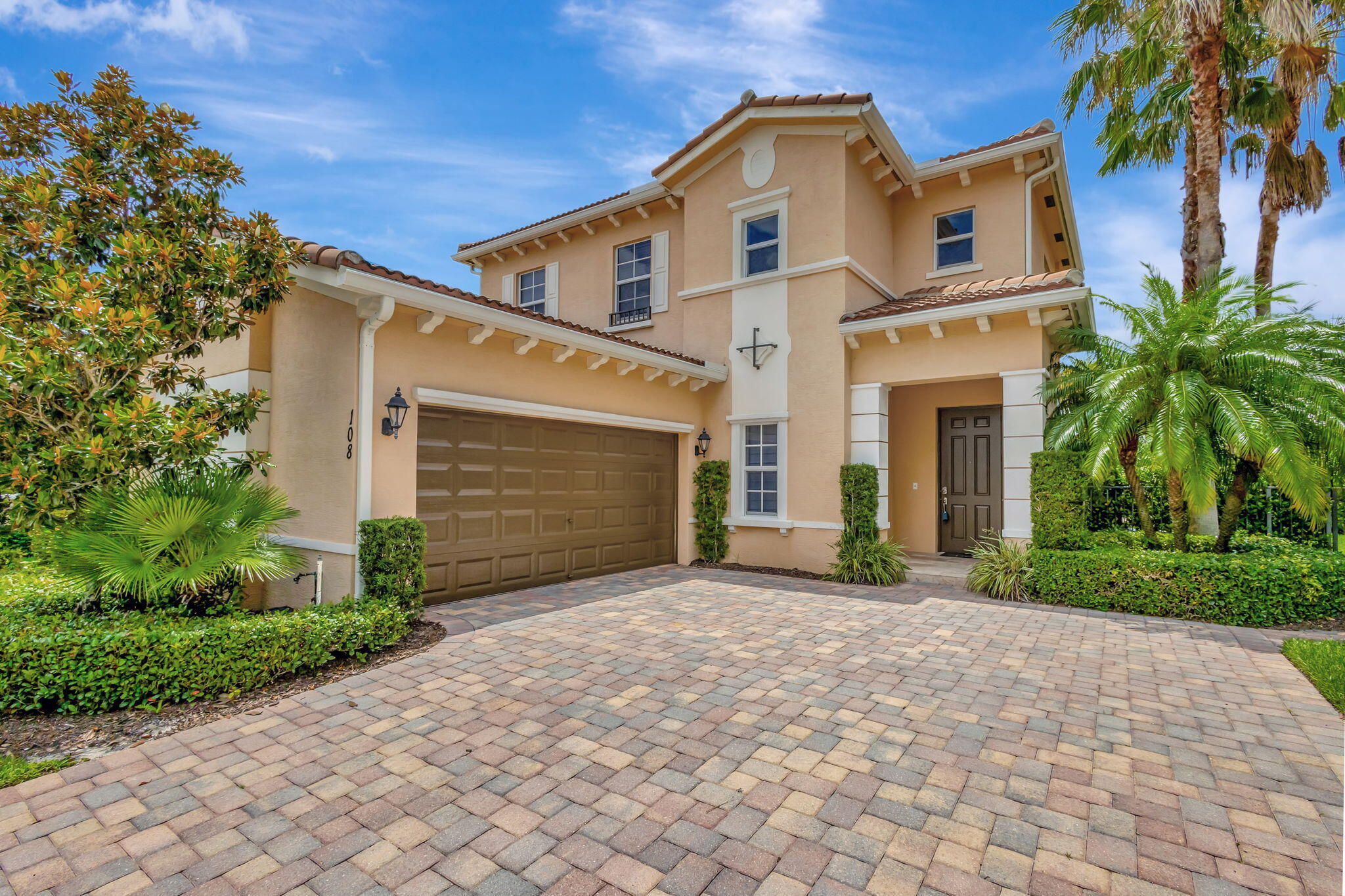 RIALTO LOXAHATCHEE RESERVE NORTH - Residential Lease
