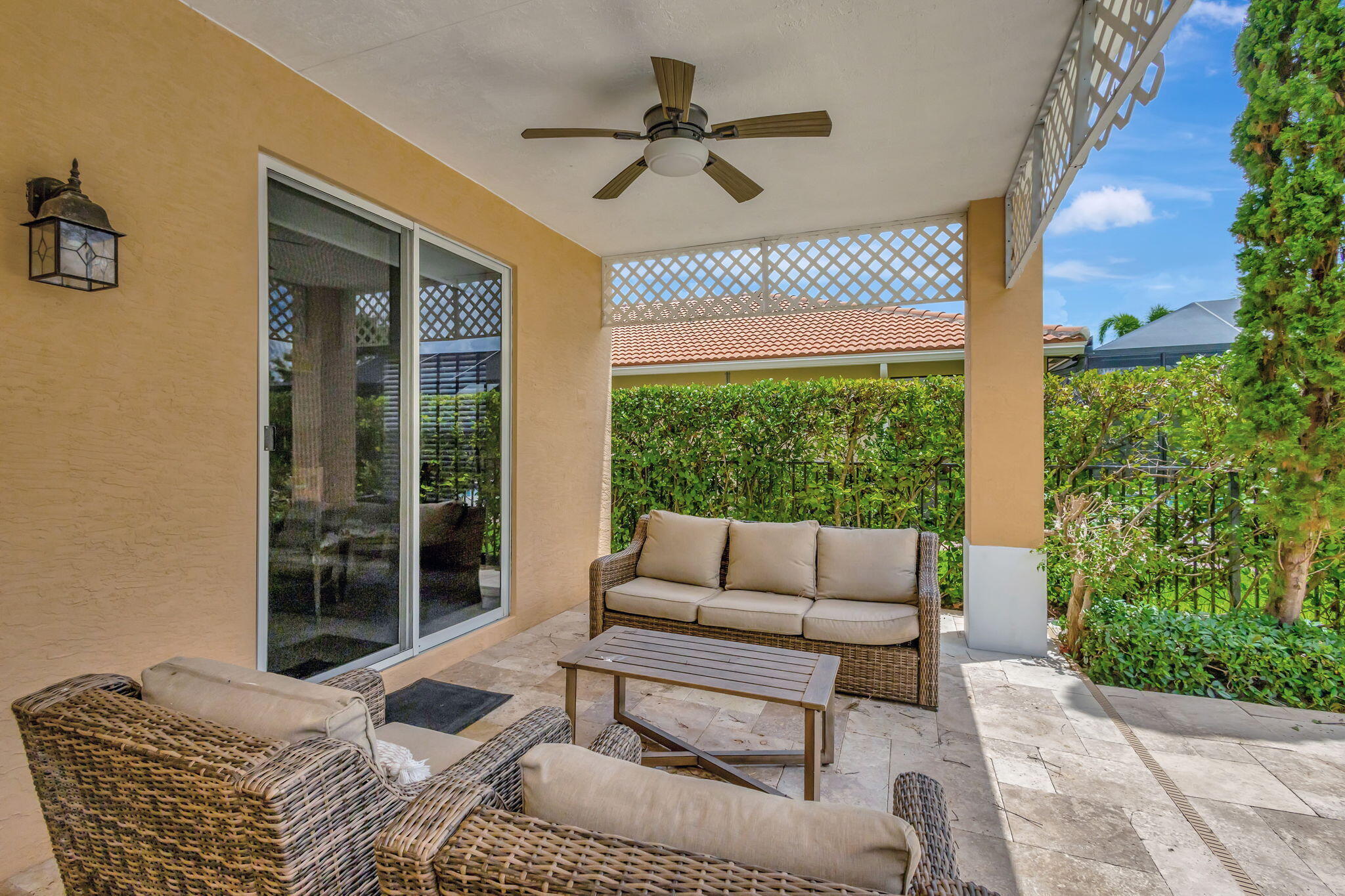 RIALTO LOXAHATCHEE RESERVE NORTH - Residential Lease