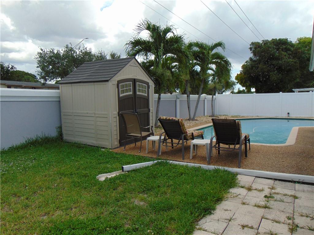 Oriole-Margate Sec 4 78-2 - Residential