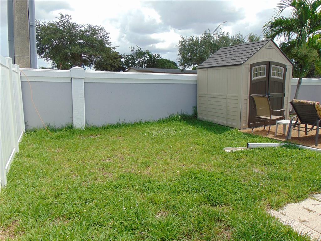 Oriole-Margate Sec 4 78-2 - Residential