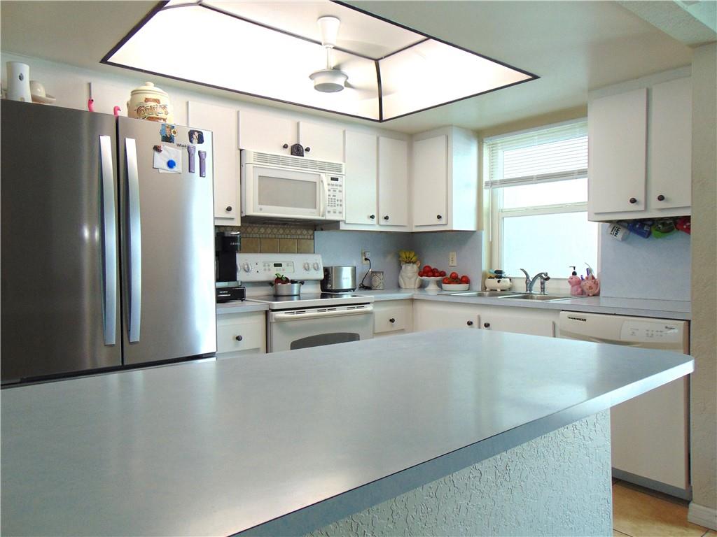 Oriole-Margate Sec 4 78-2 - Residential