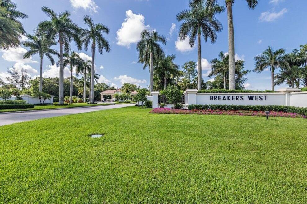 BREAKERS WEST - Residential